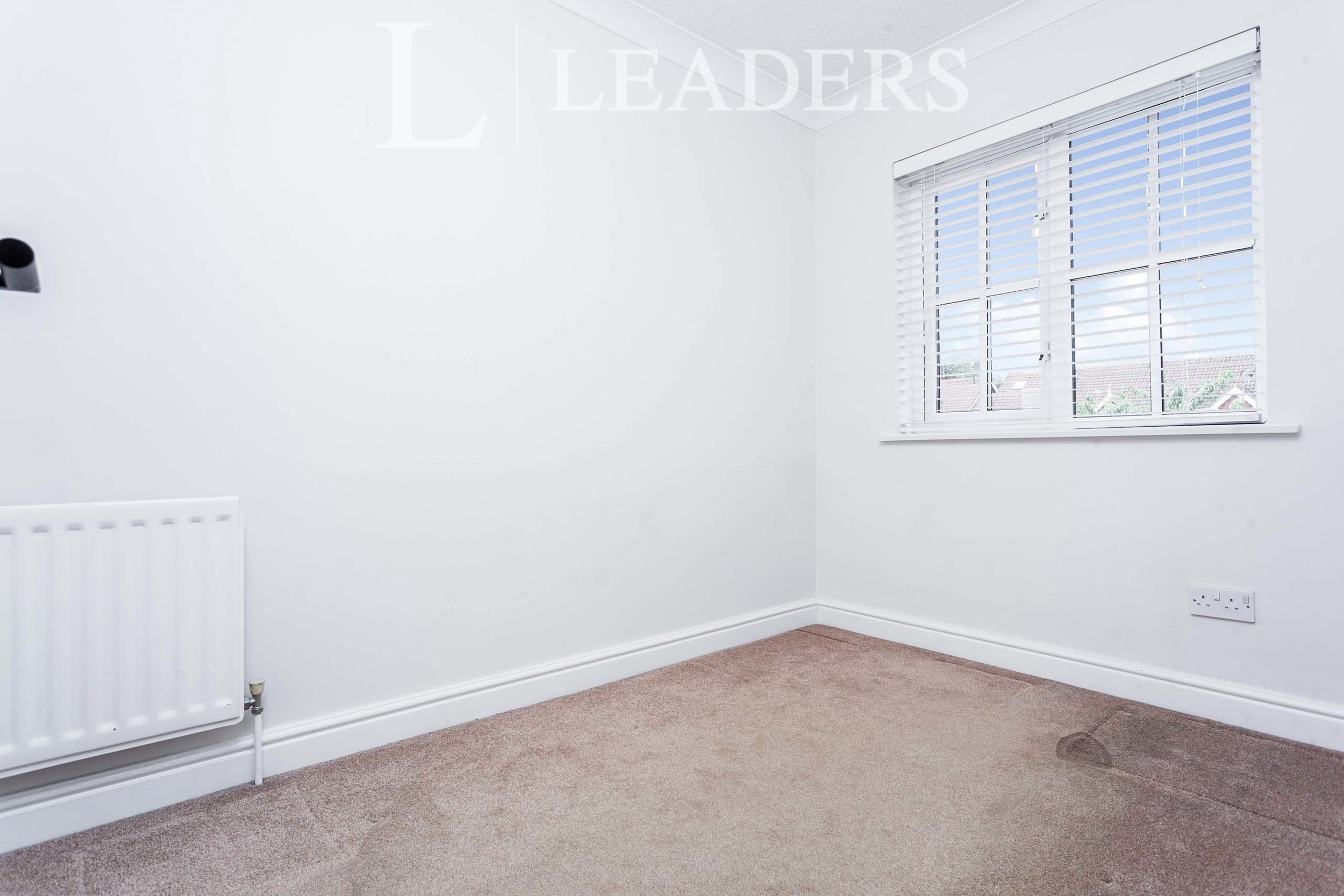 propertyP2597957