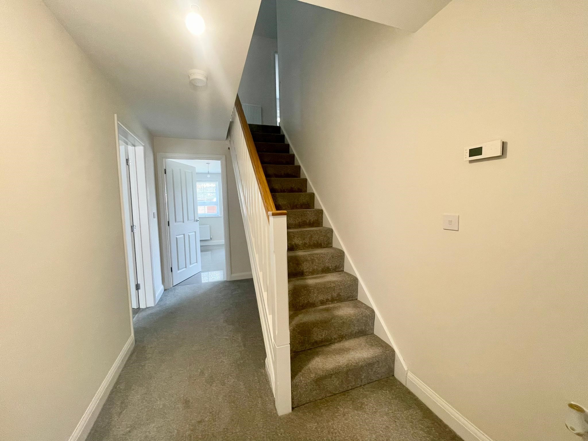 propertyP27784615