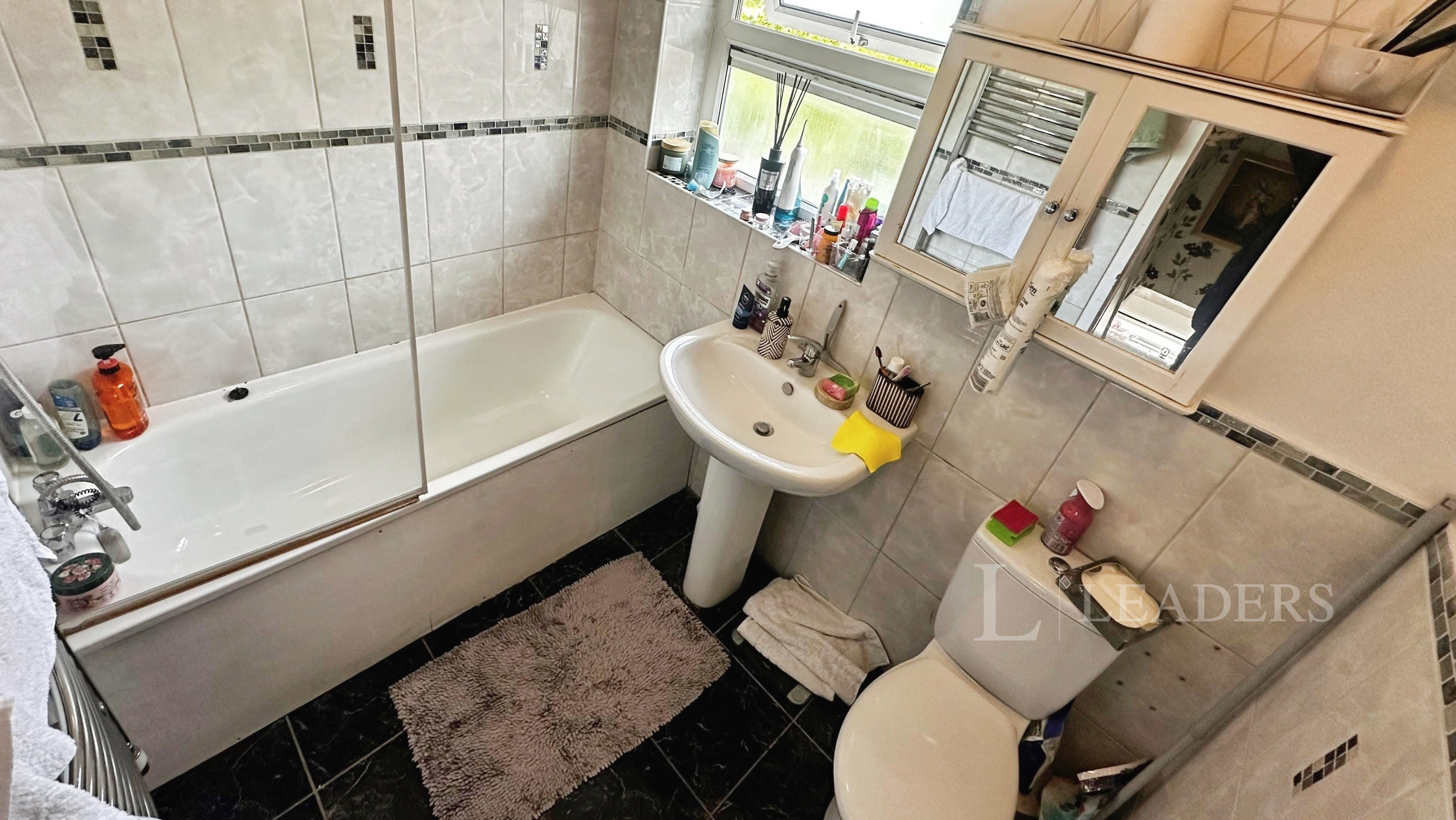 propertyP47115713