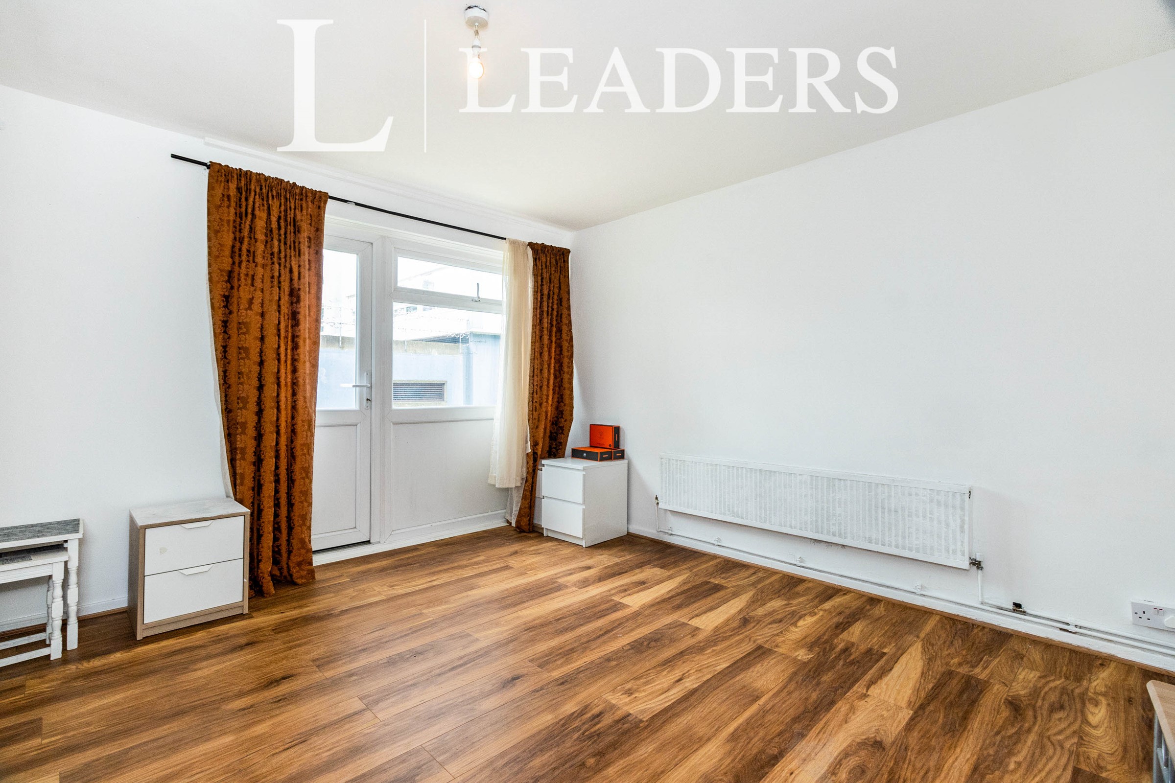 propertyP40297112