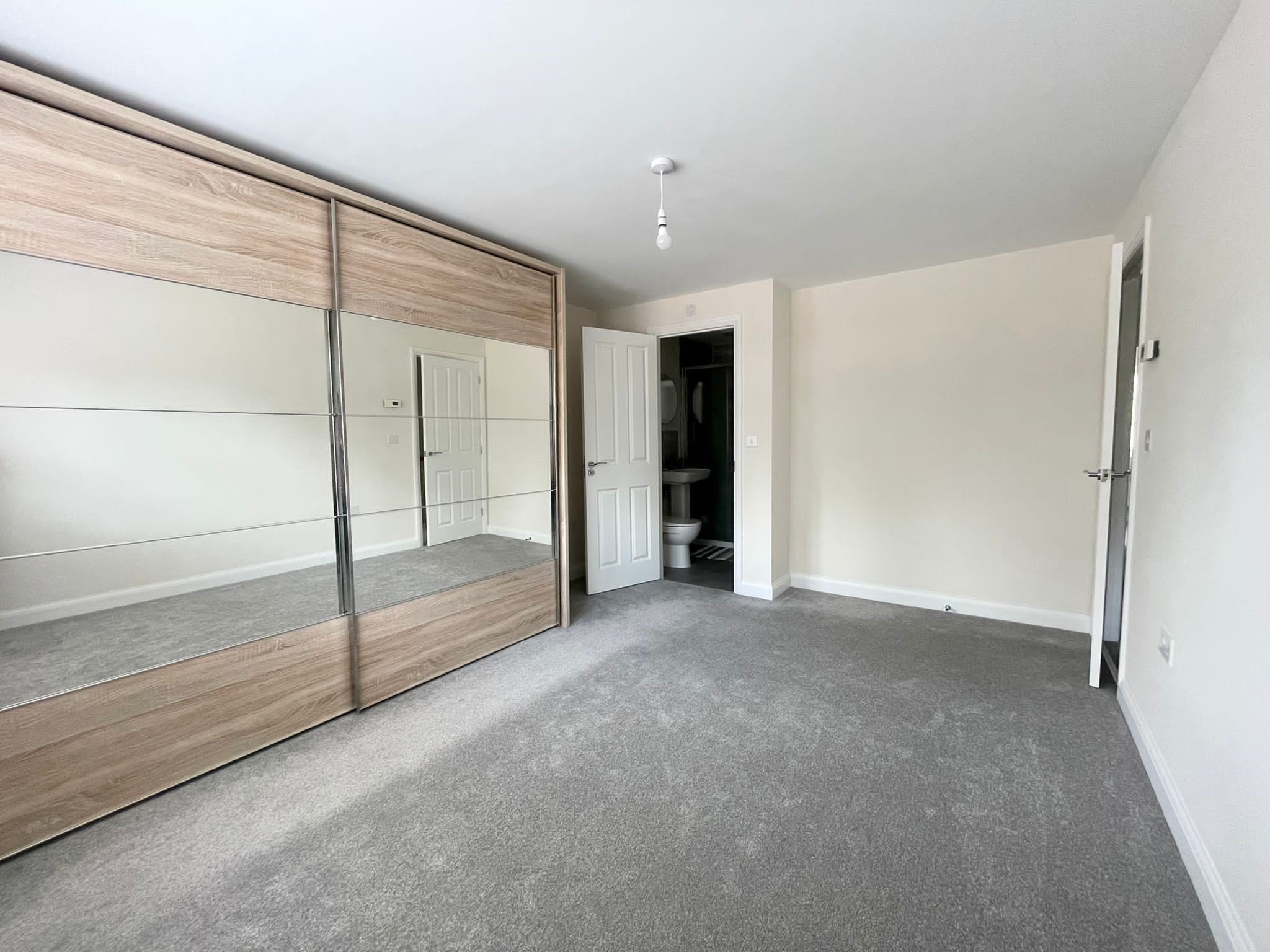 propertyP2778467