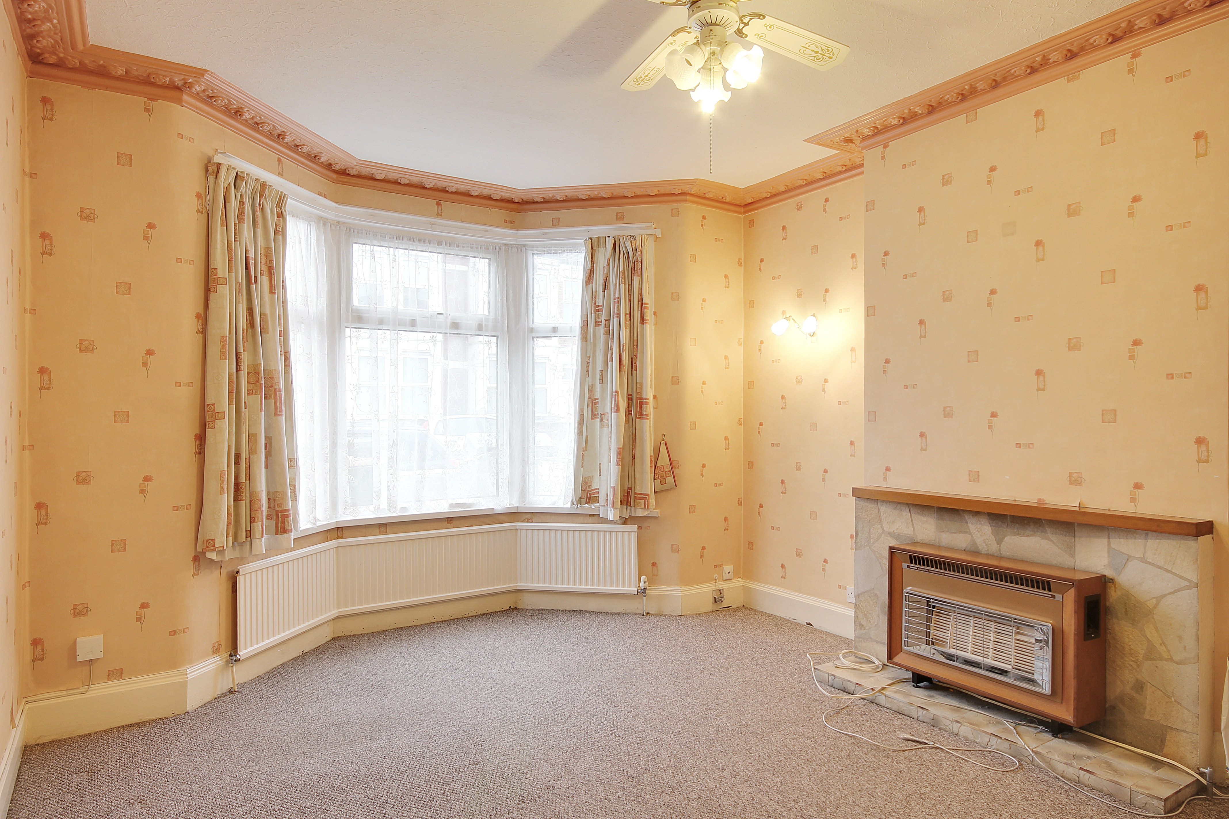propertyP1932052