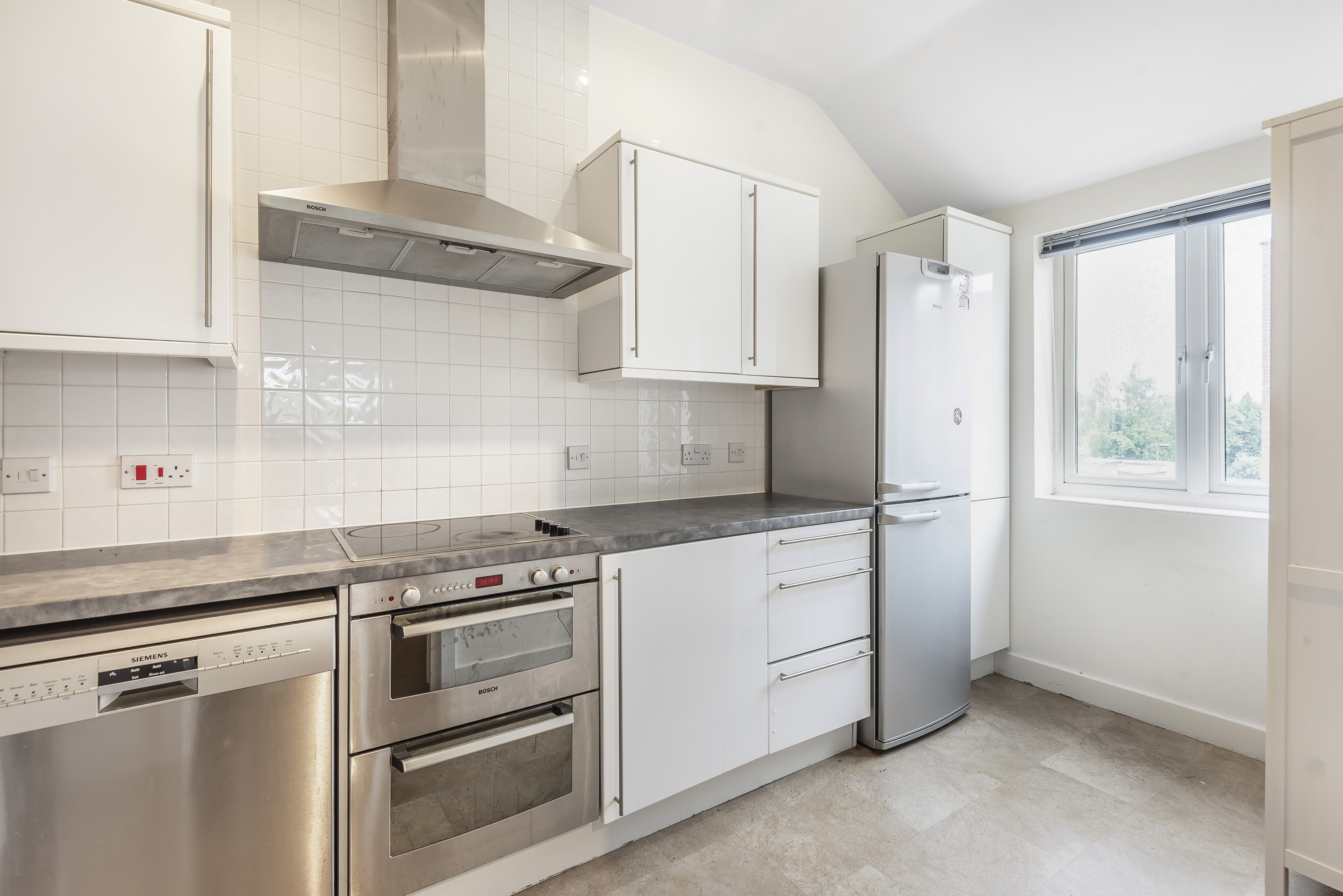 propertyP2079732