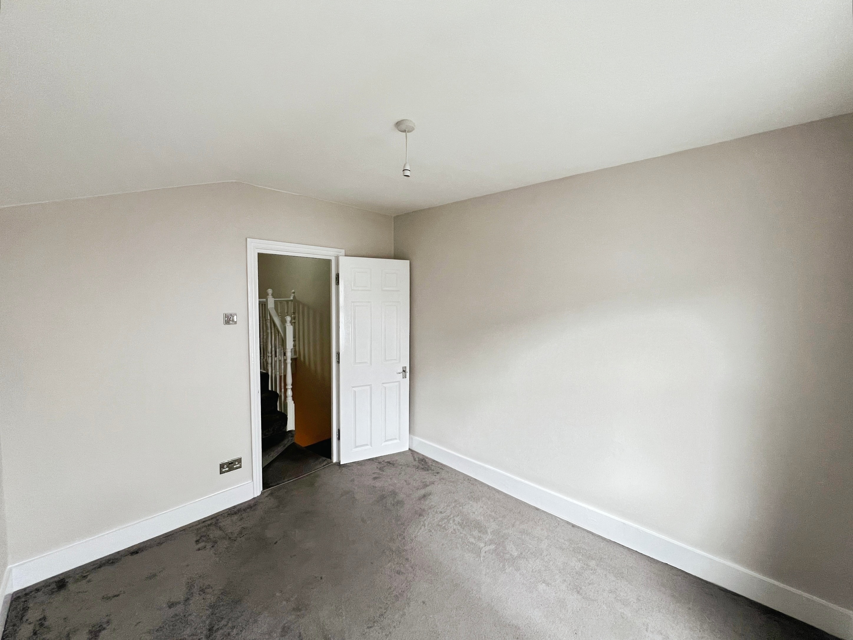 propertyP46735010