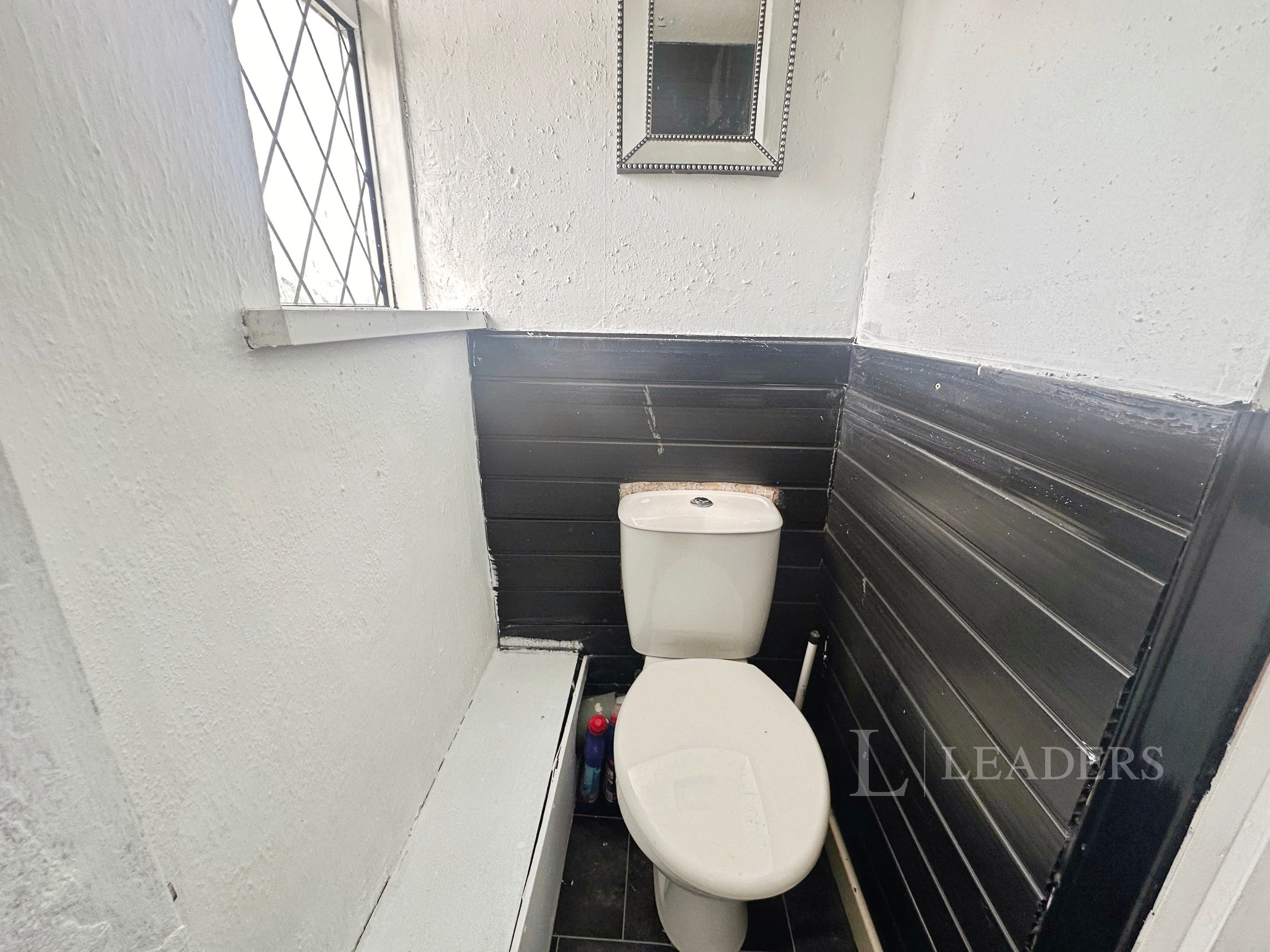 propertyP47615916