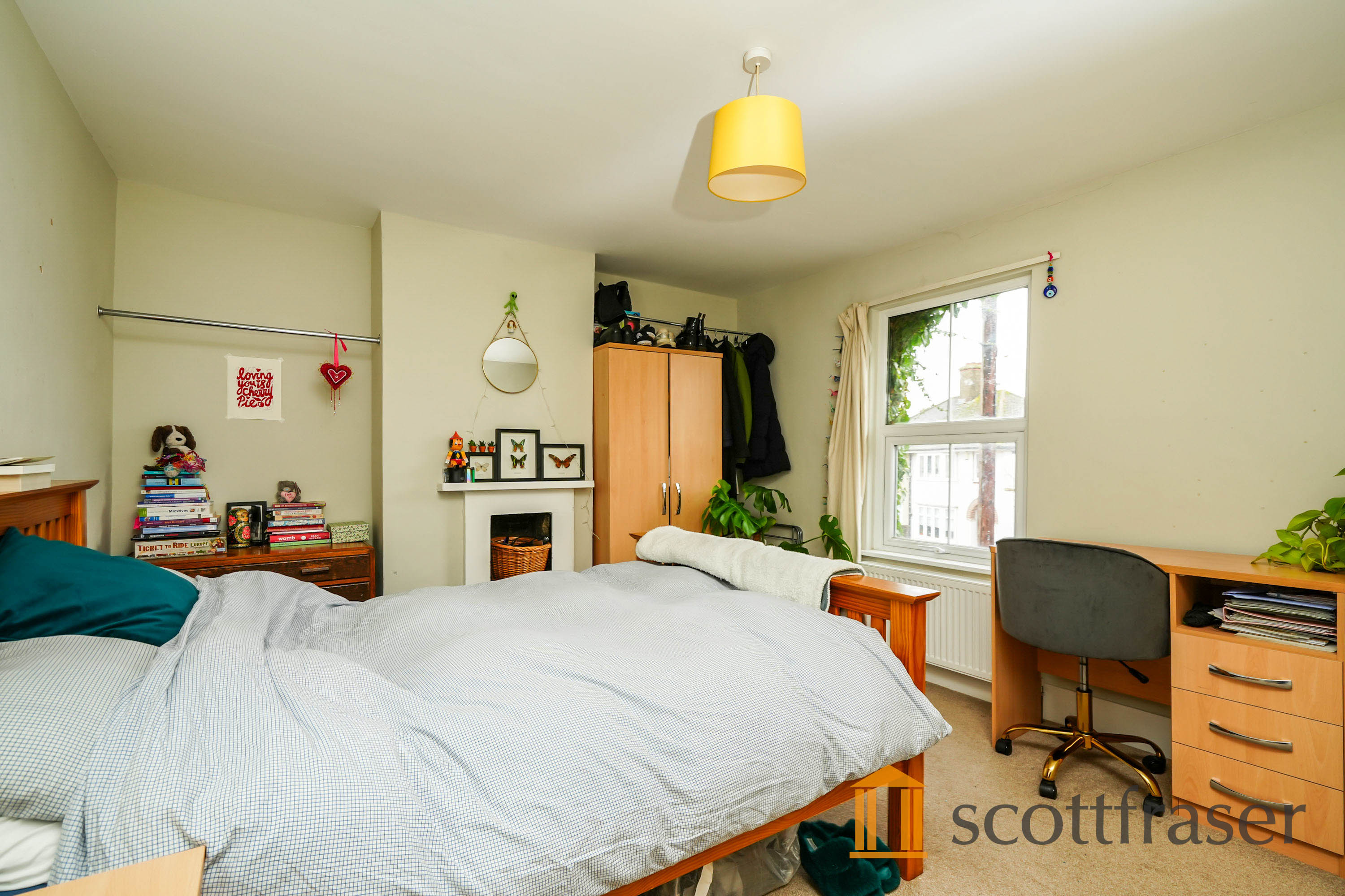 propertyP2076815