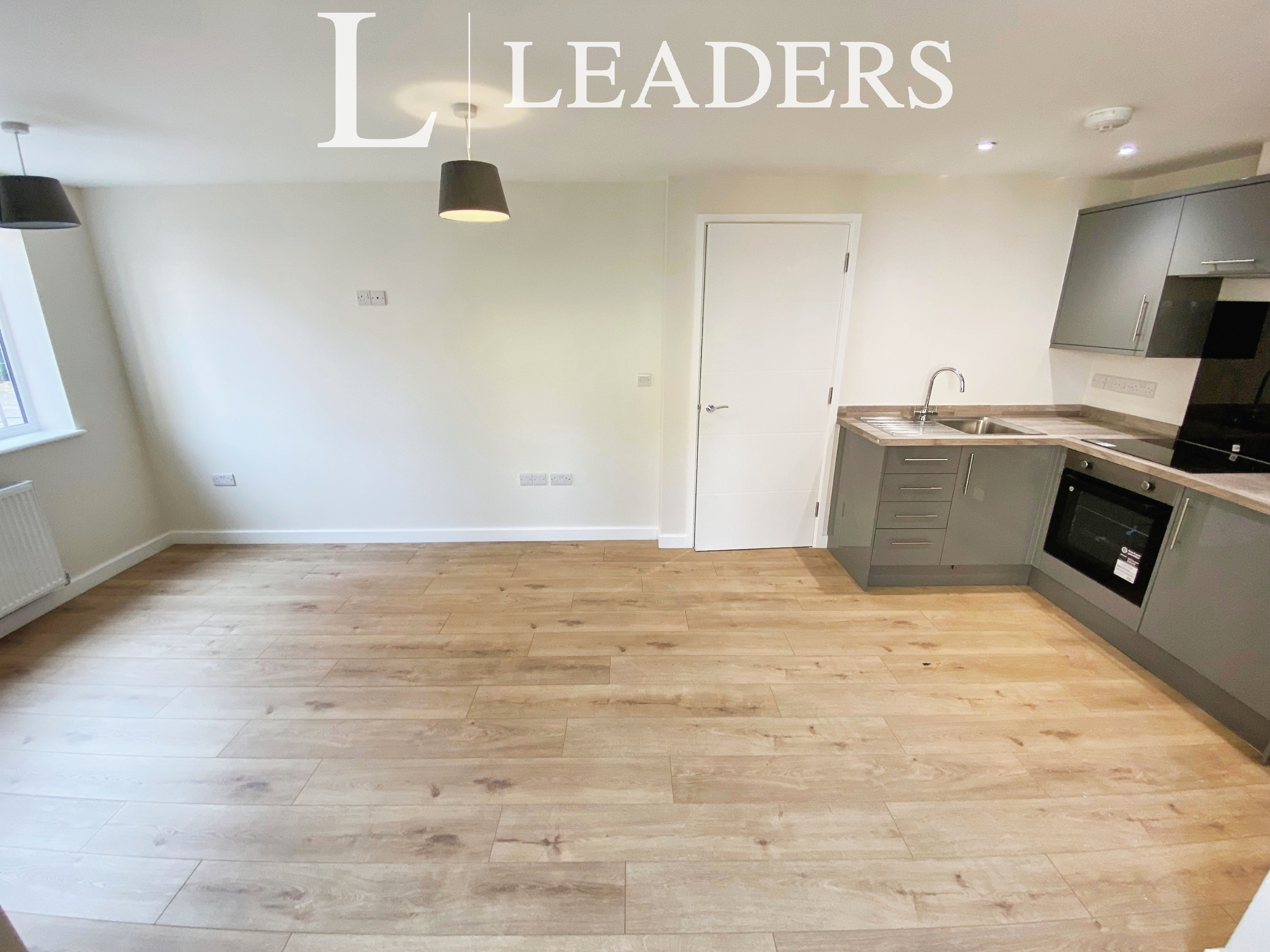 propertyP3483683