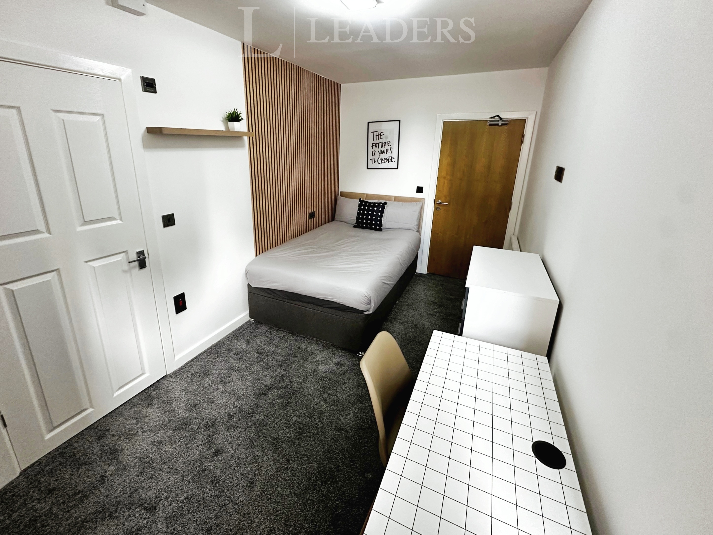 propertyP4639877