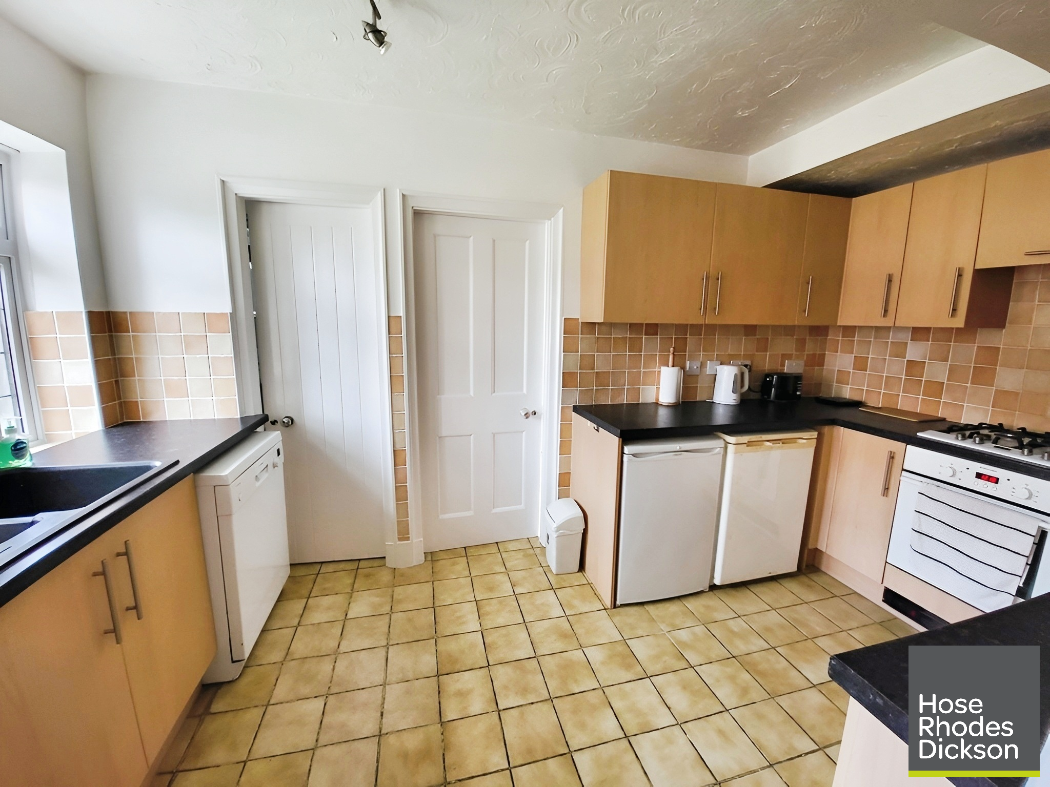 propertyP31169111