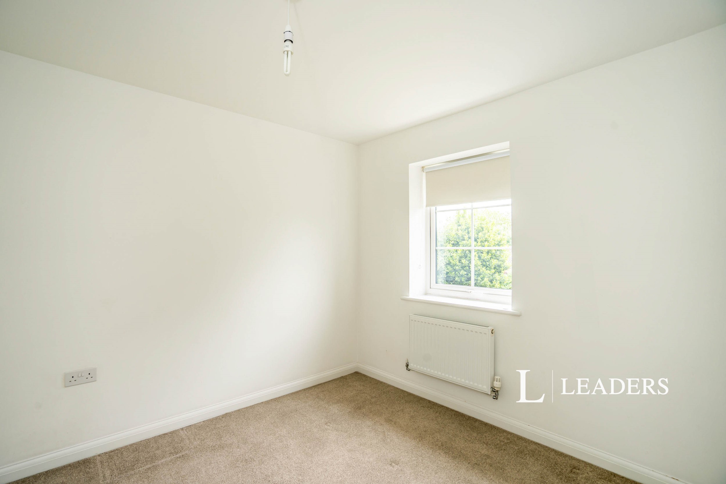 propertyP8603710