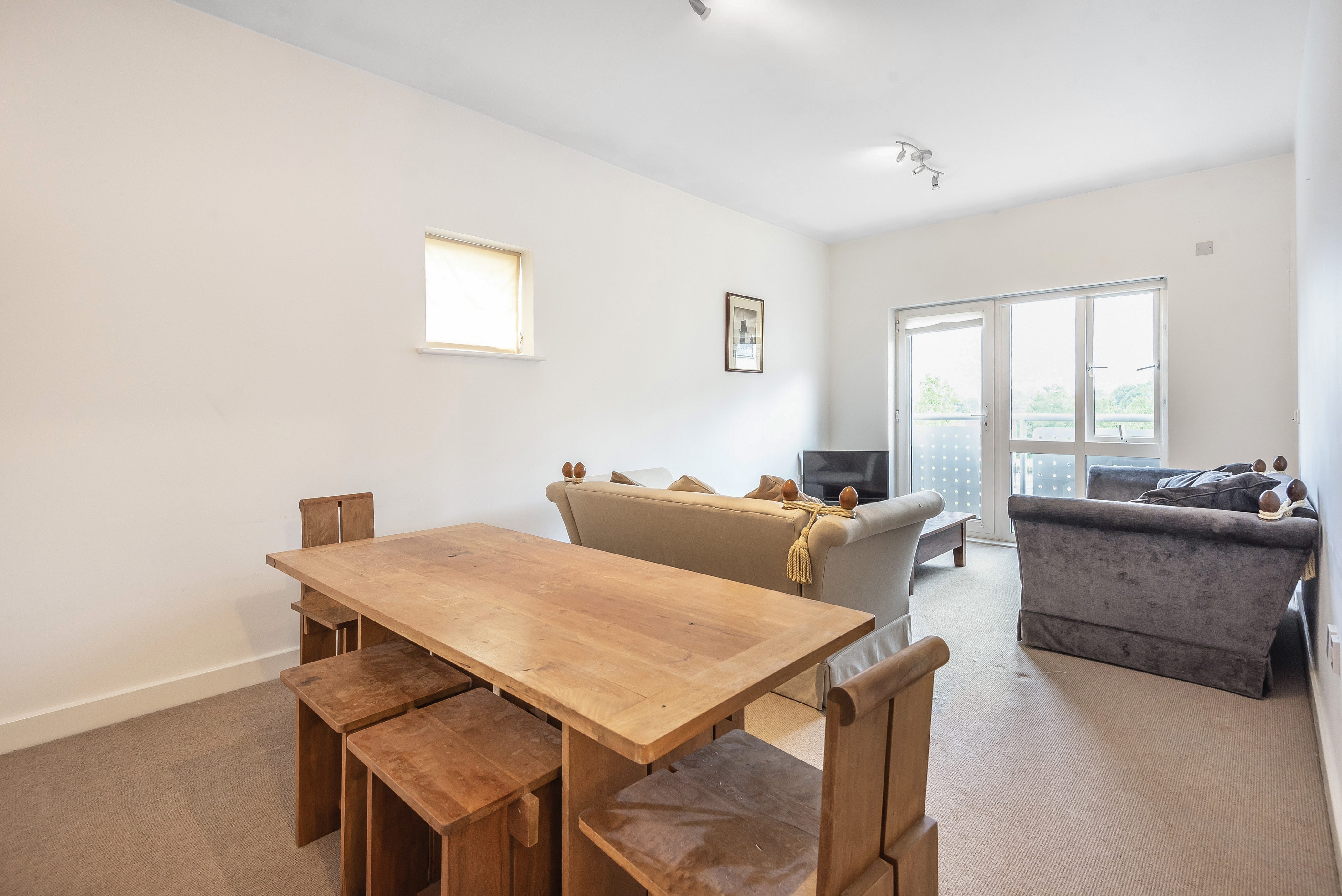 propertyP2079734