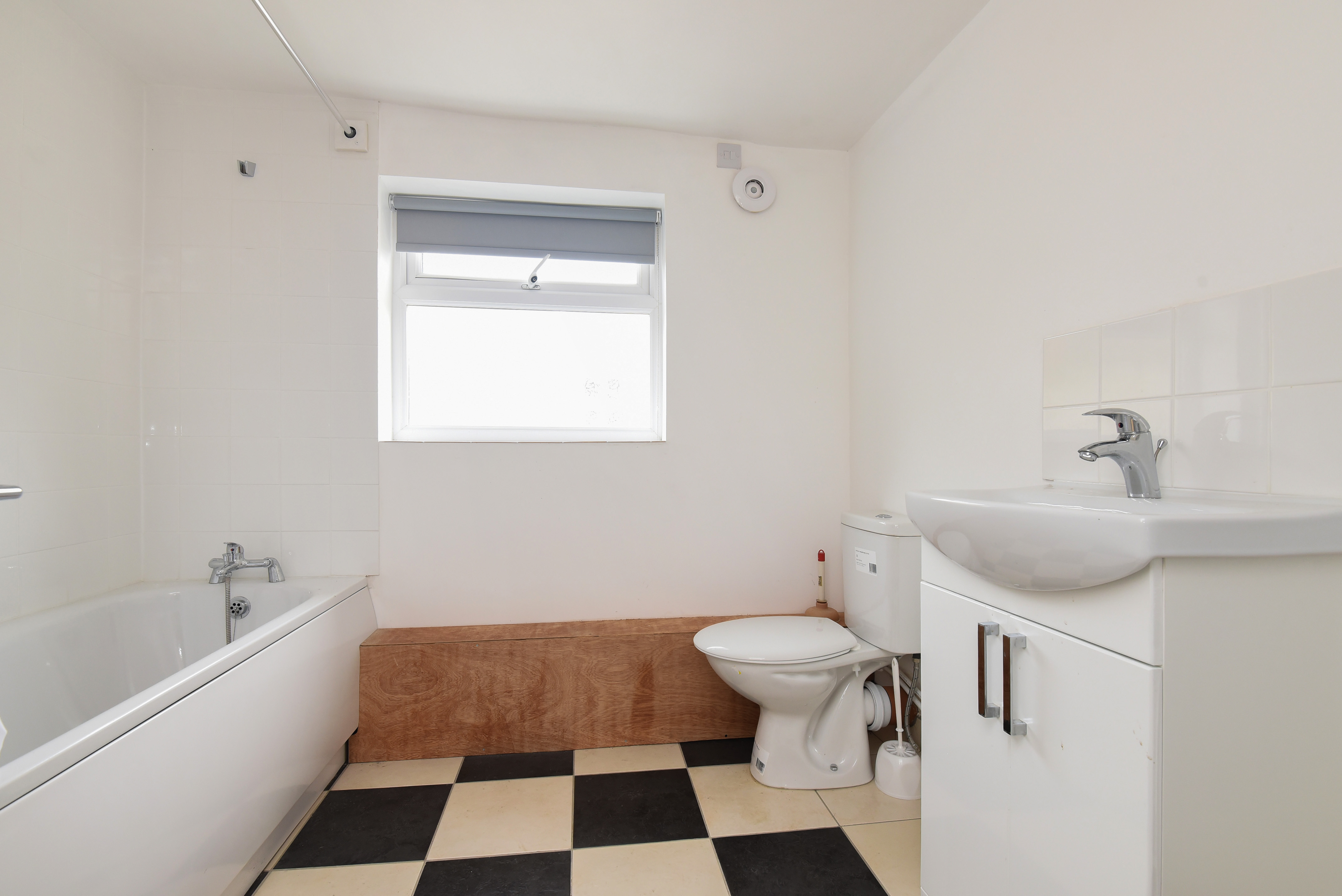 propertyP2068875