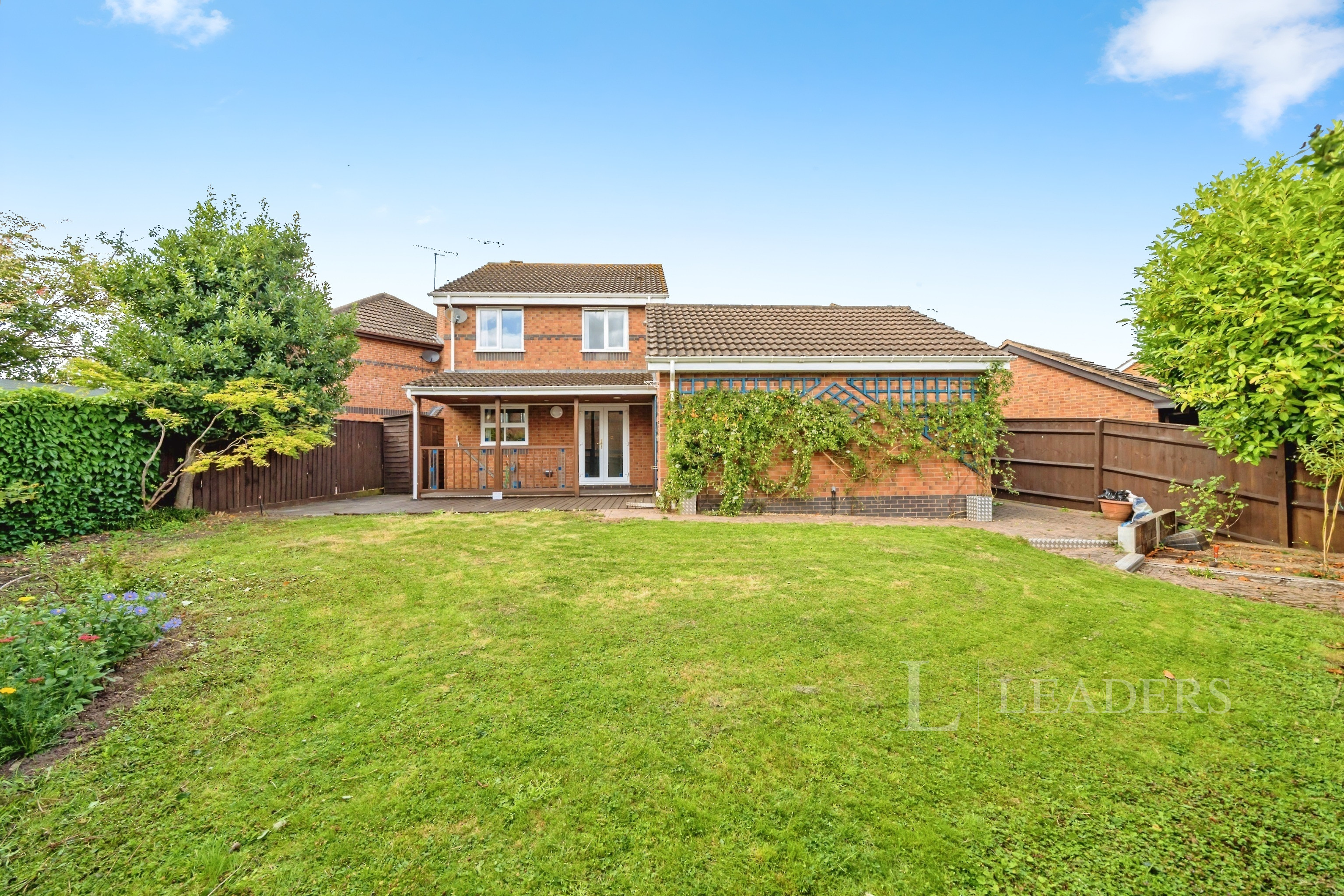propertyP47877310