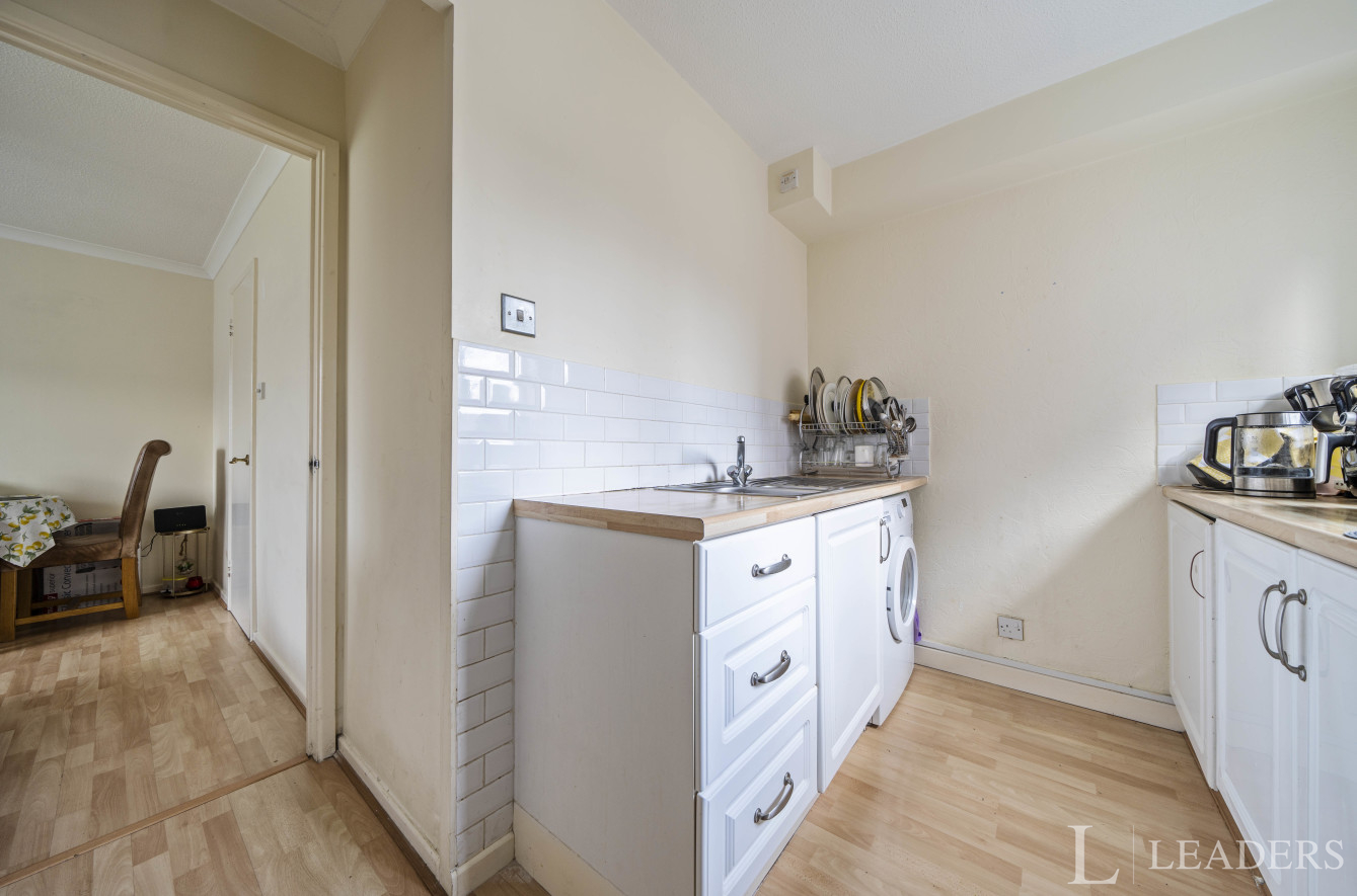 propertyP1094455