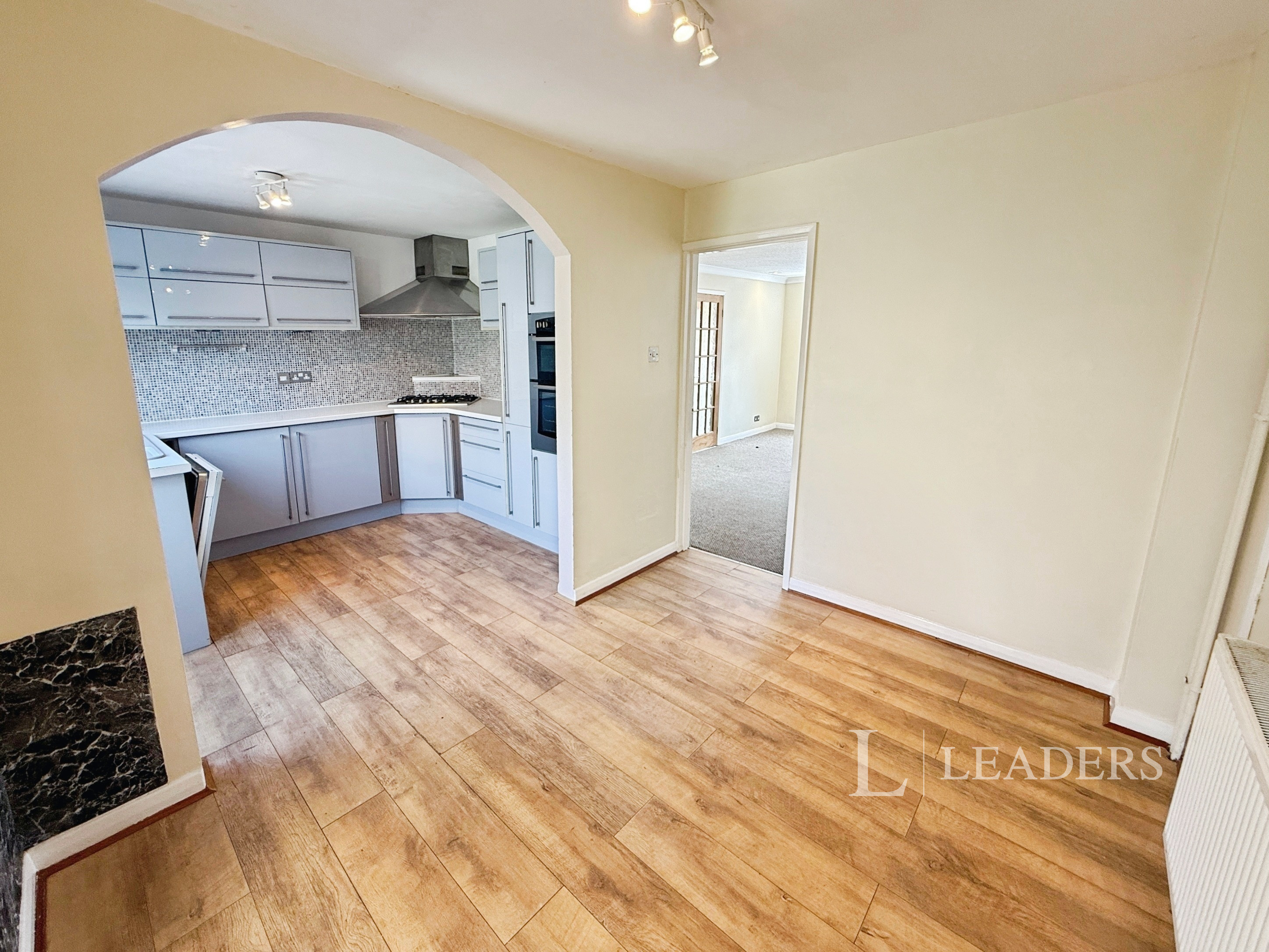 propertyP2760454
