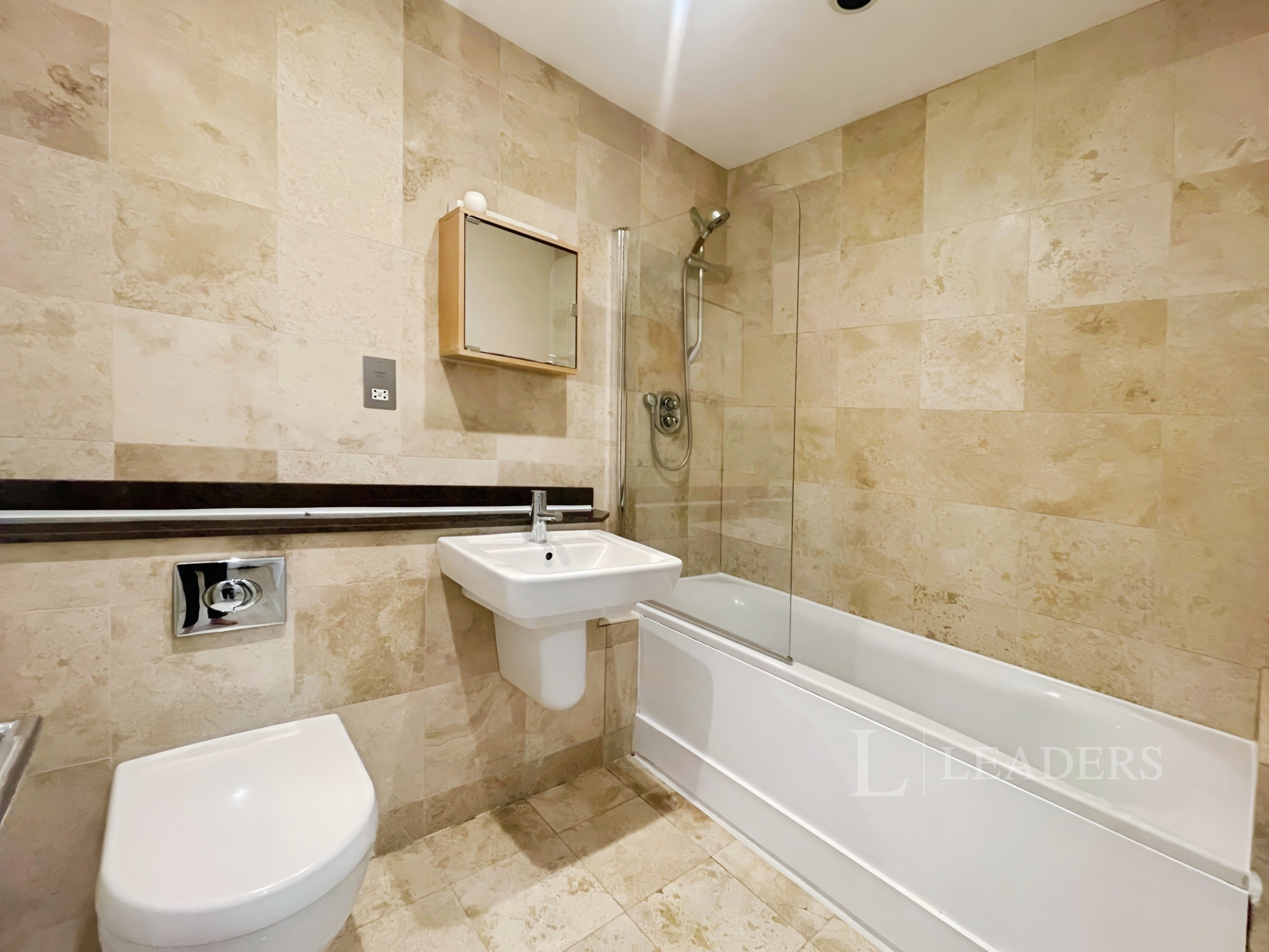 propertyP1406206