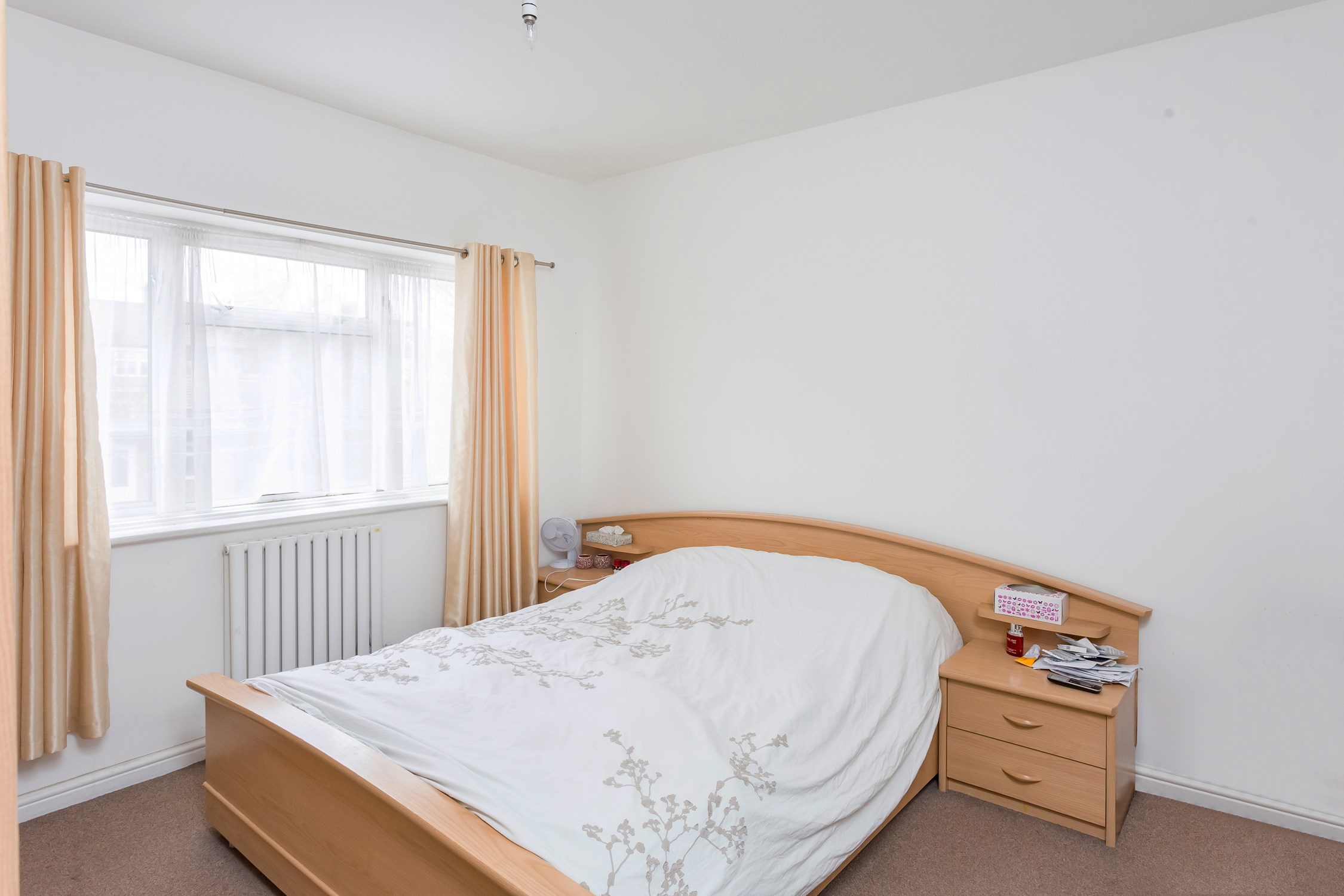 propertyP2869387
