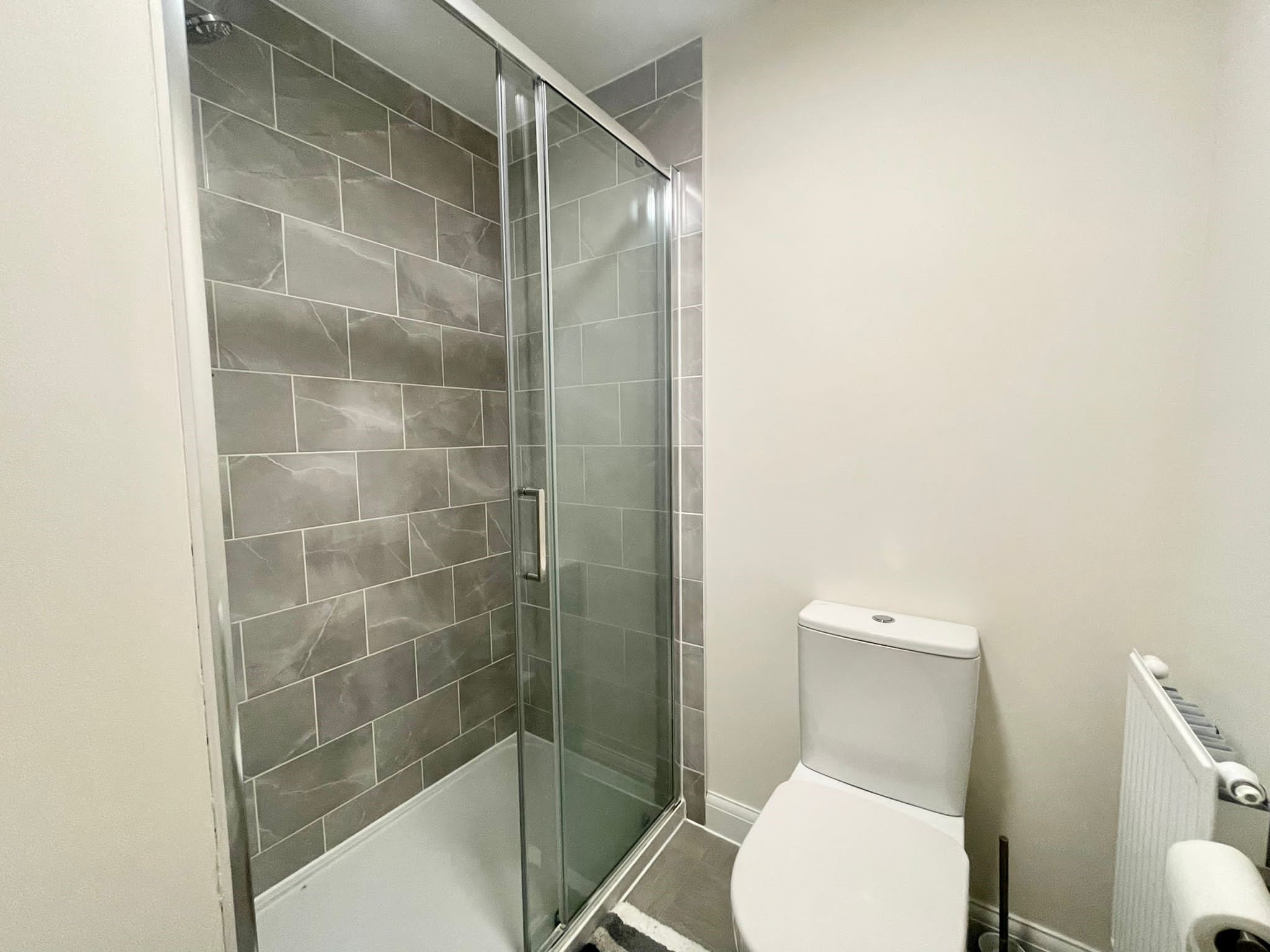 propertyP27784610