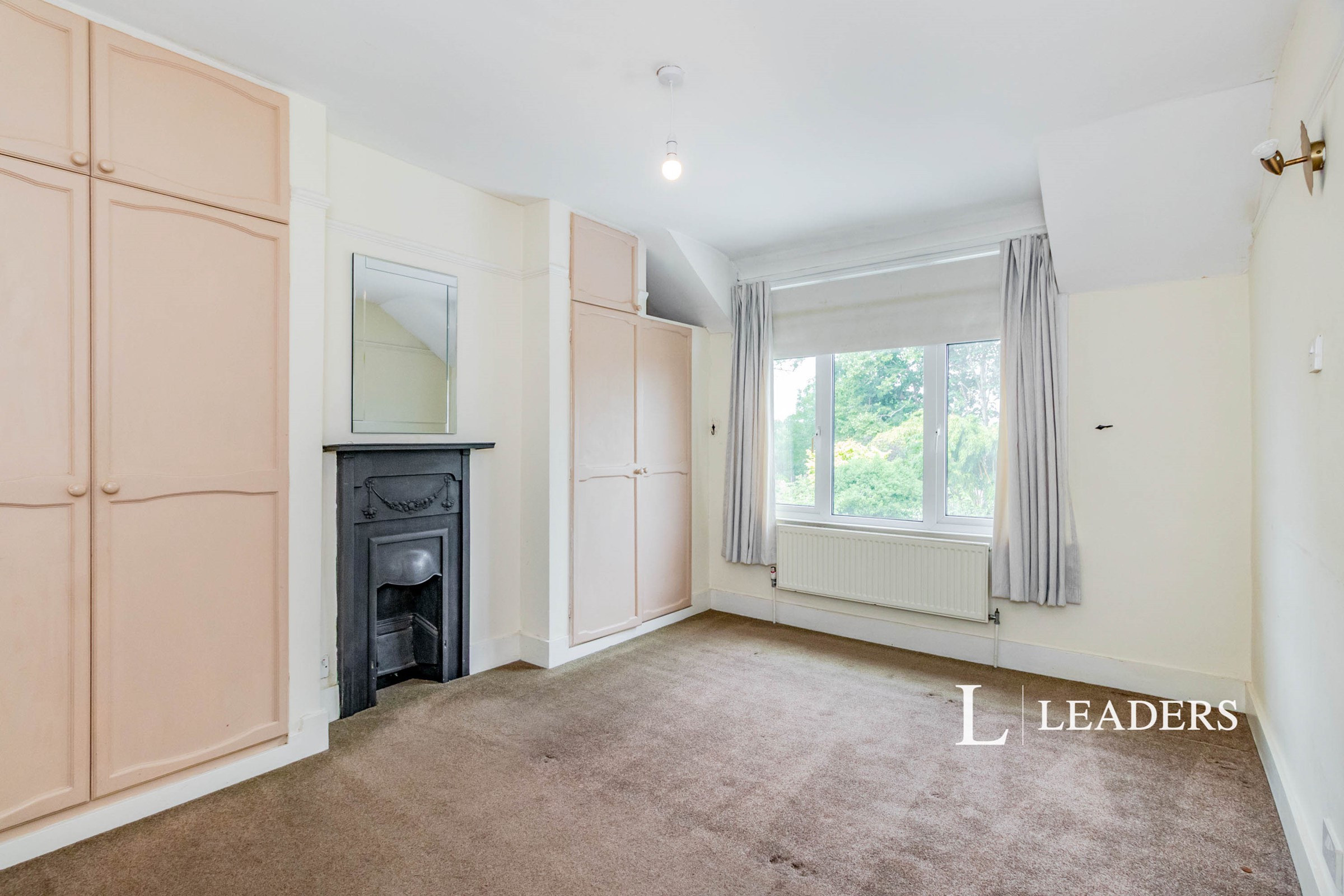 propertyP1032198