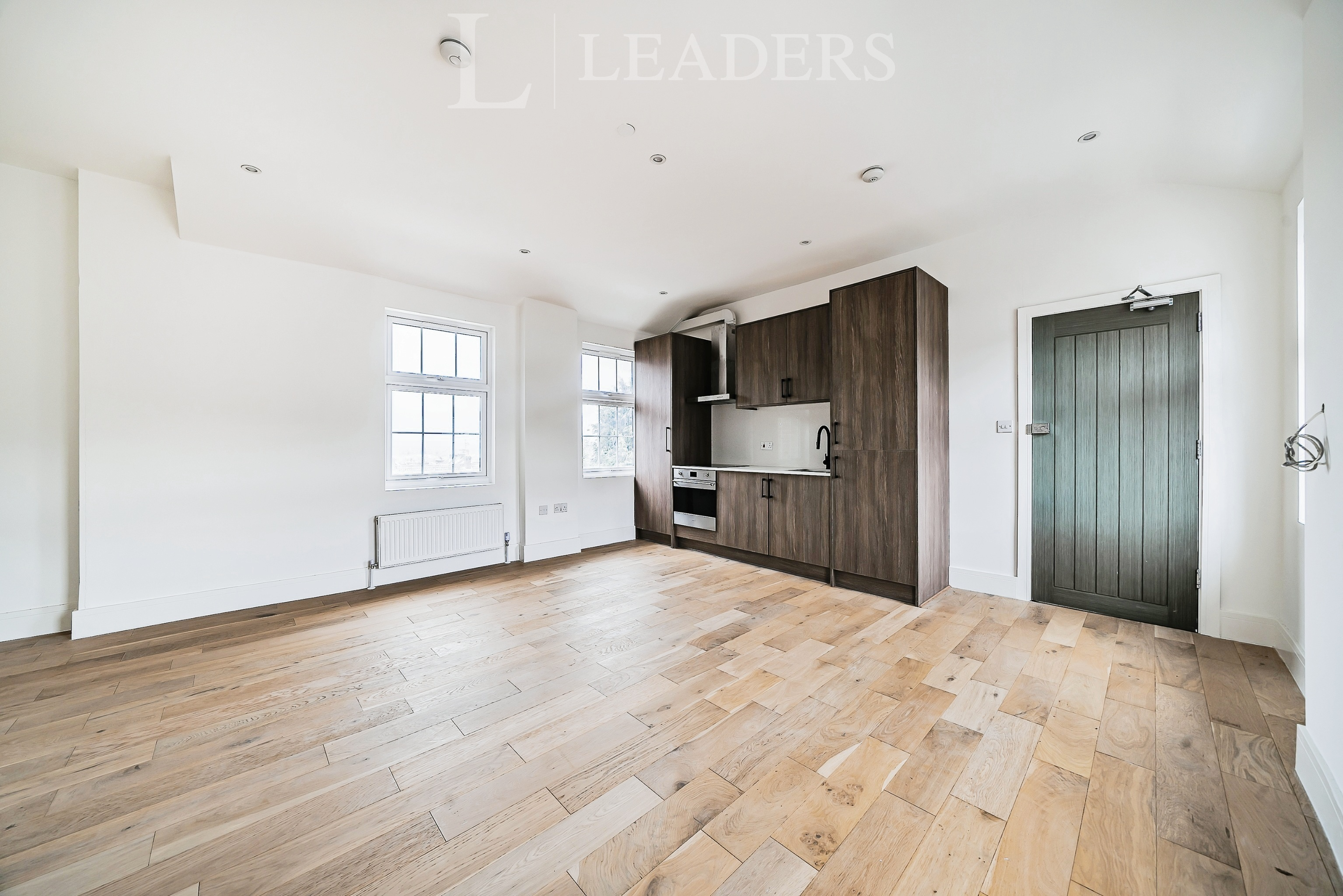 propertyP4733623