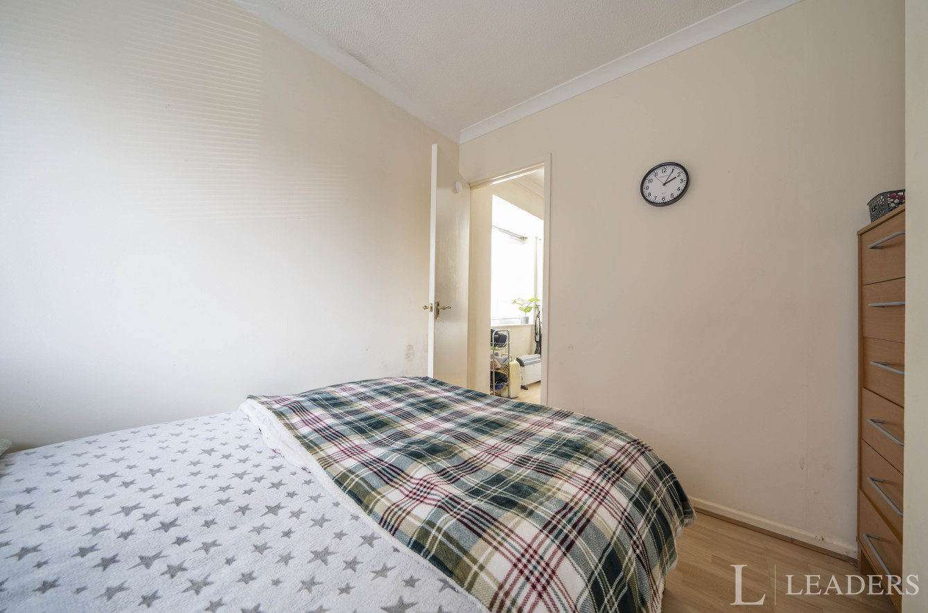 propertyP1094457