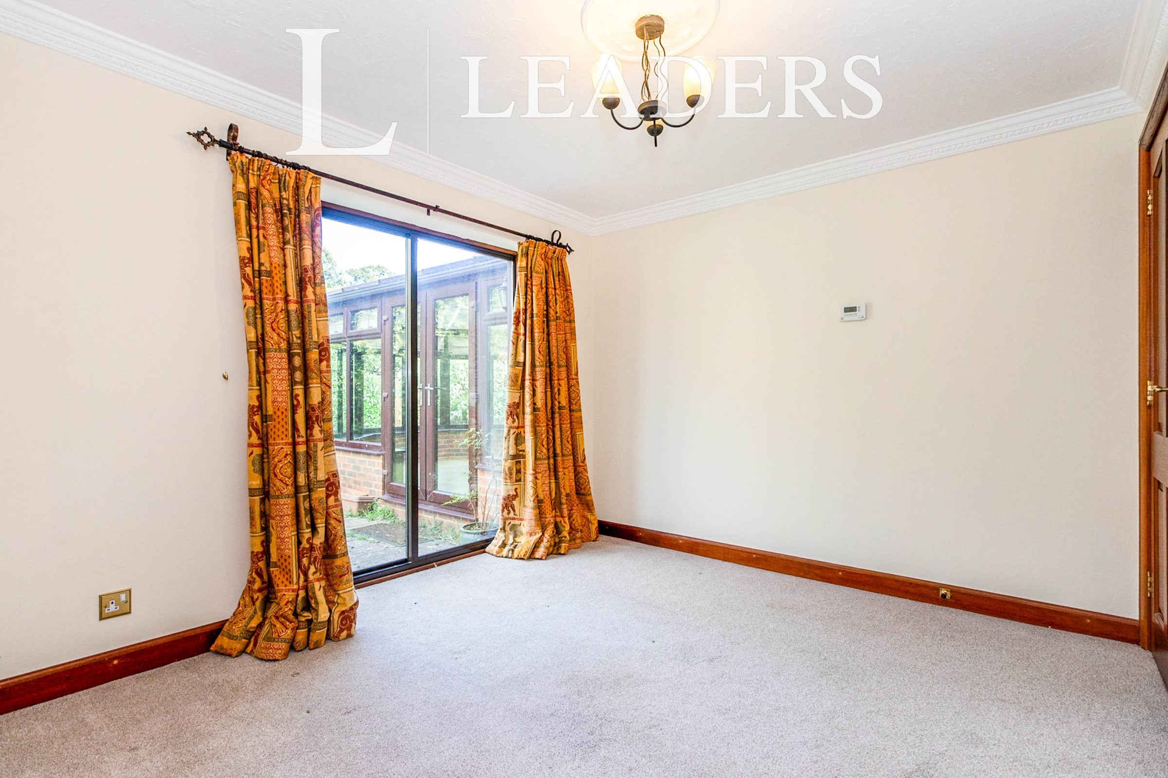 propertyP1073839