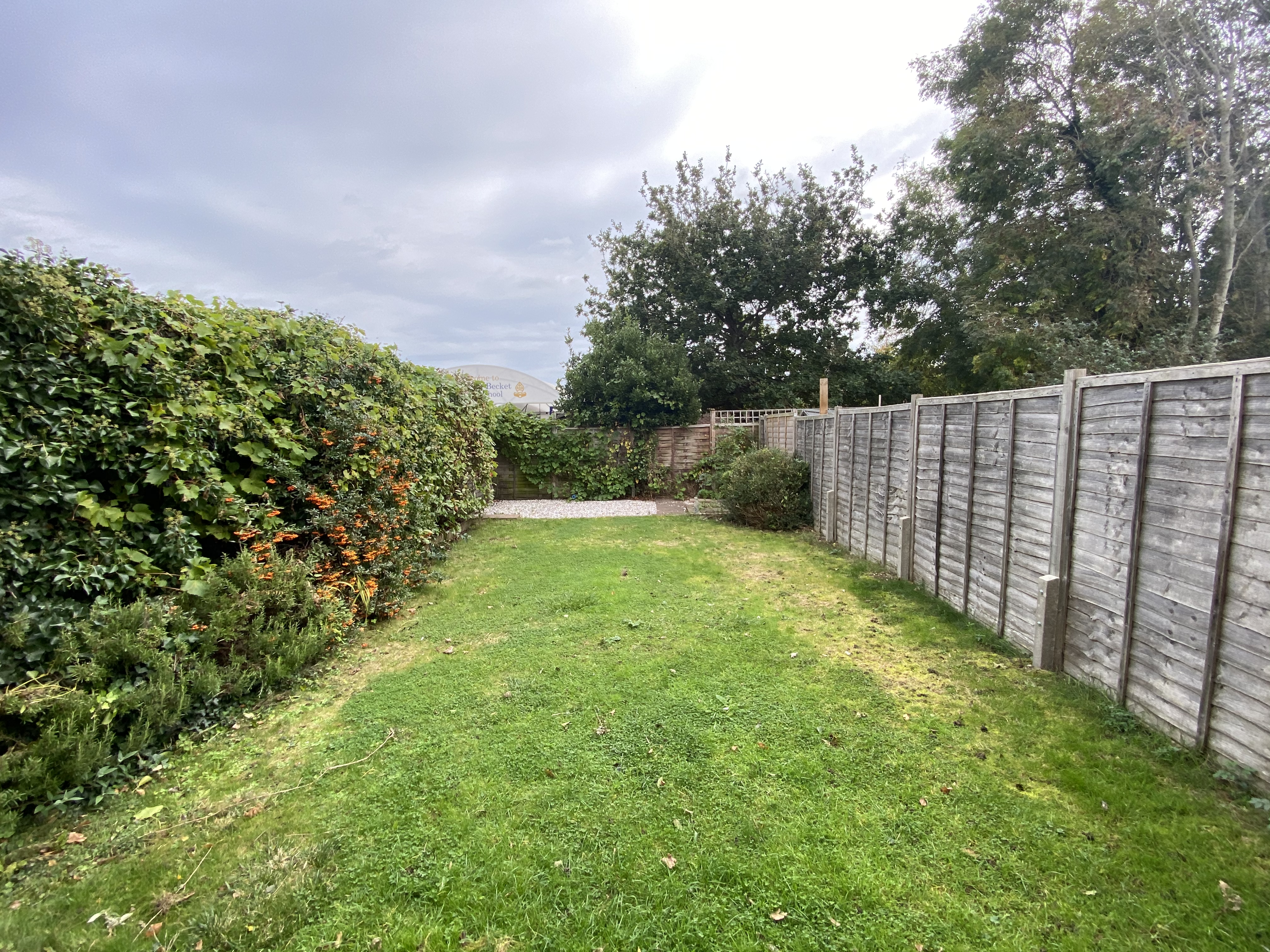 propertyP12411910