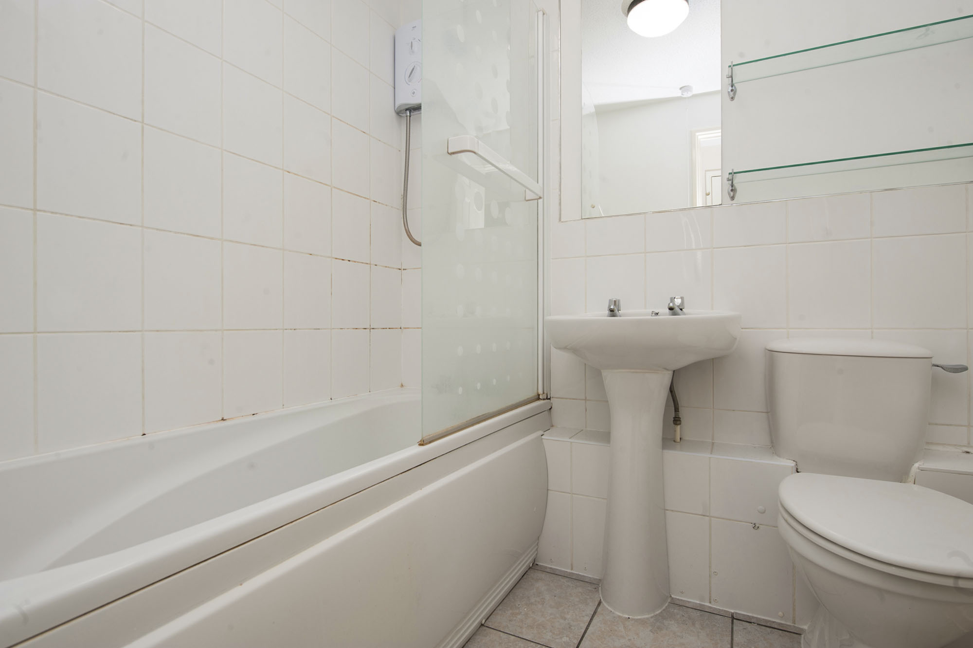 propertyP1471016