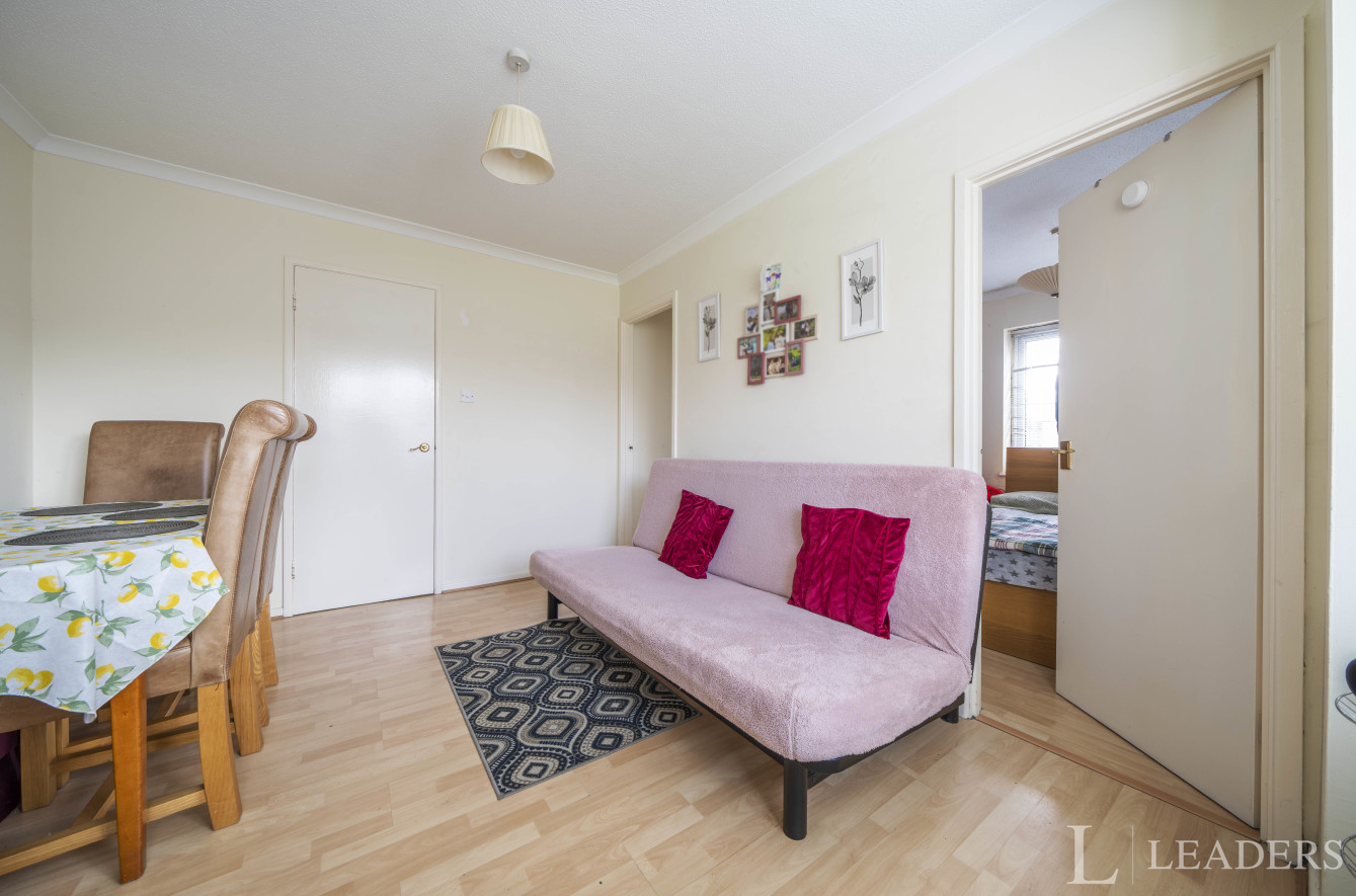 propertyP1094454