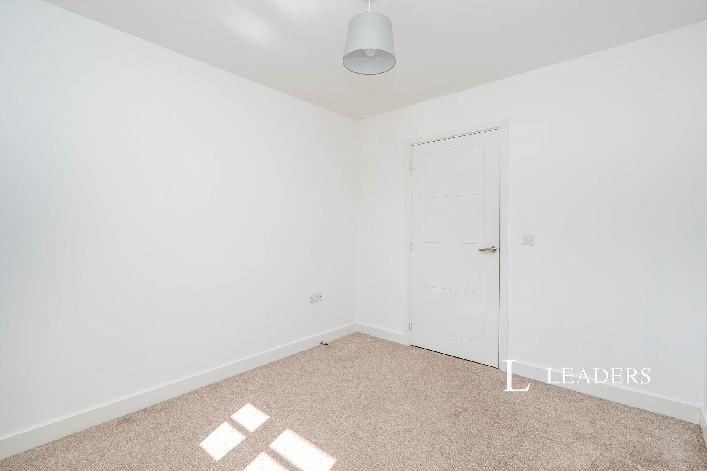 propertyP4576358