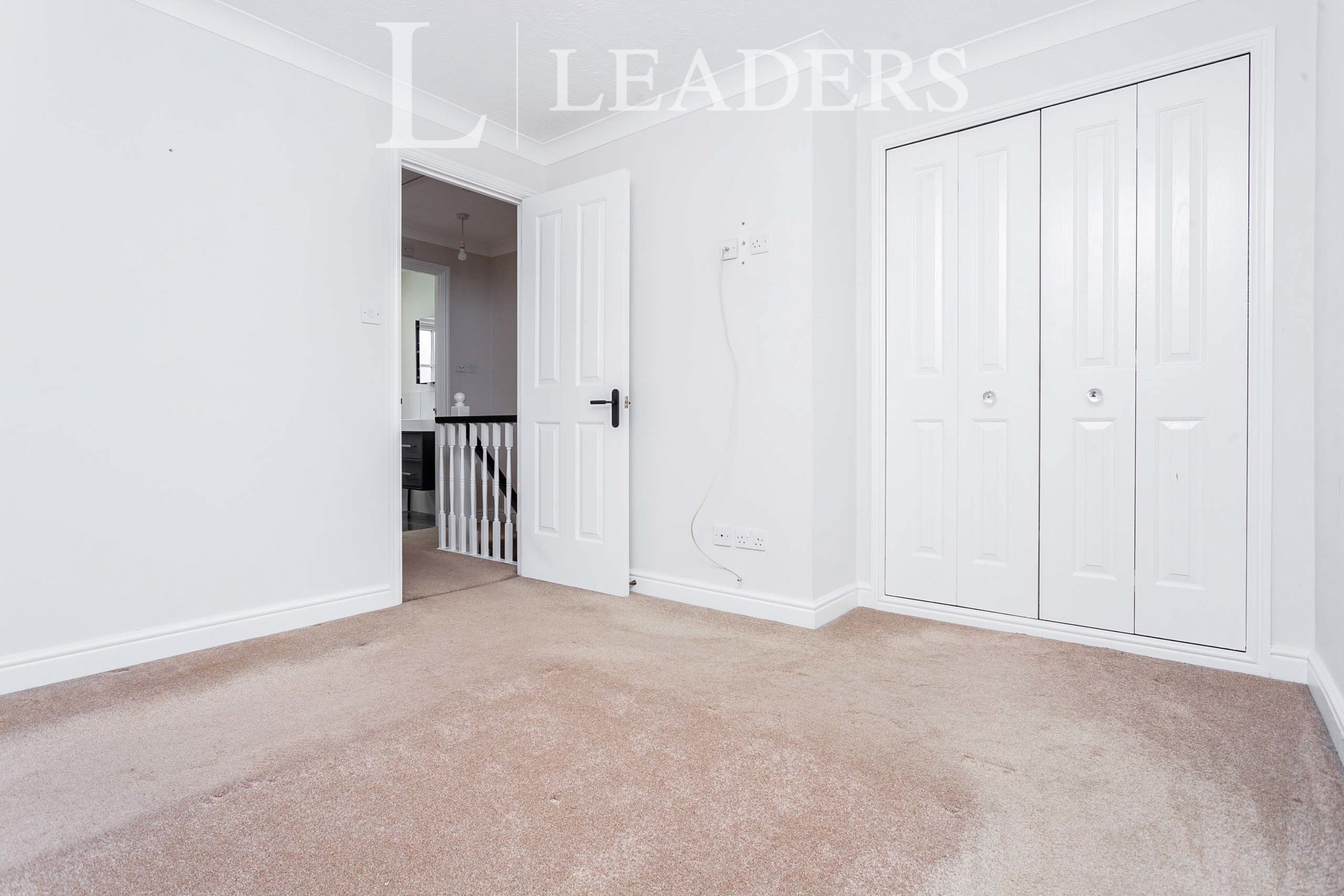 propertyP2597956