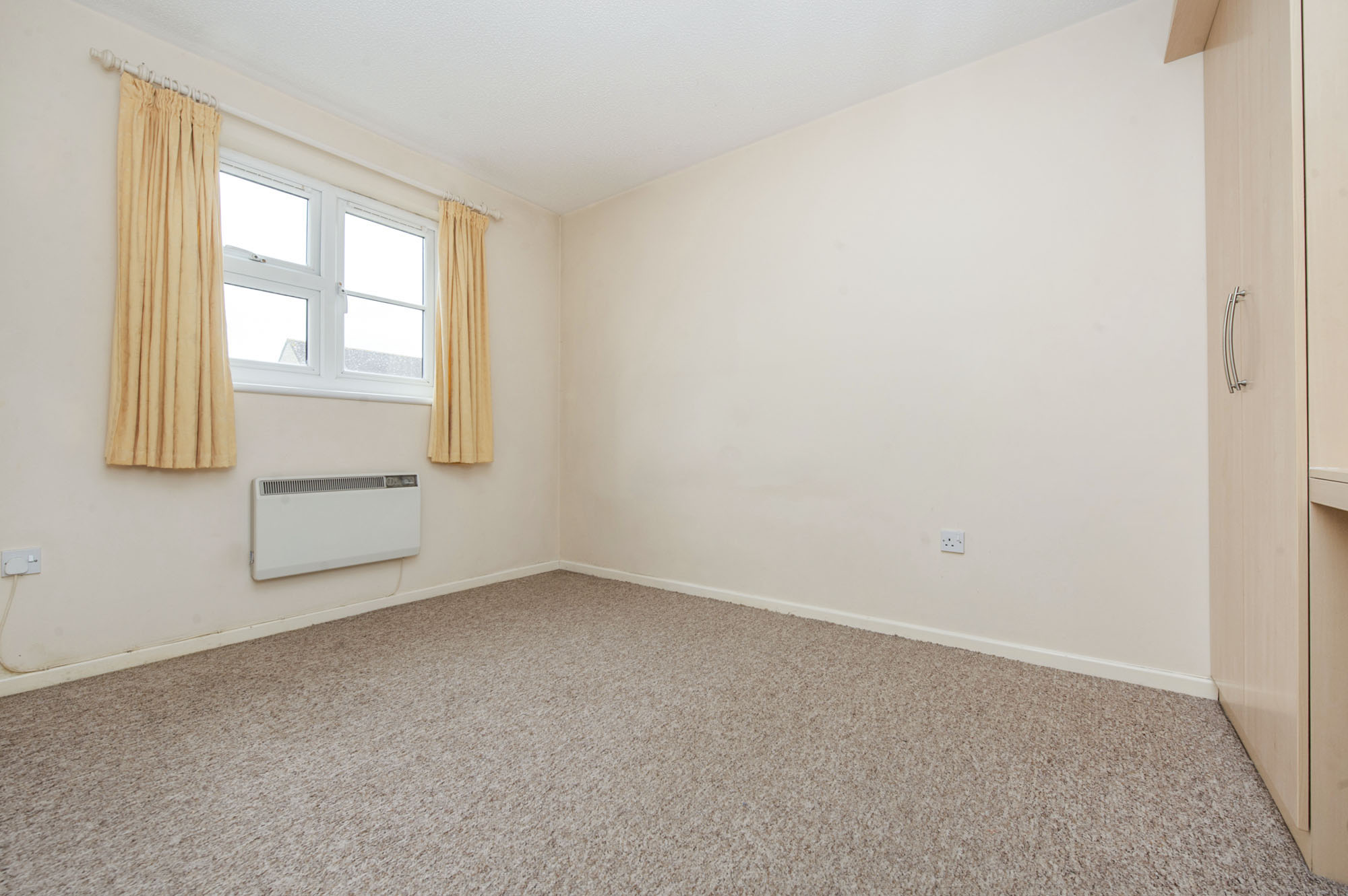 propertyP1471017