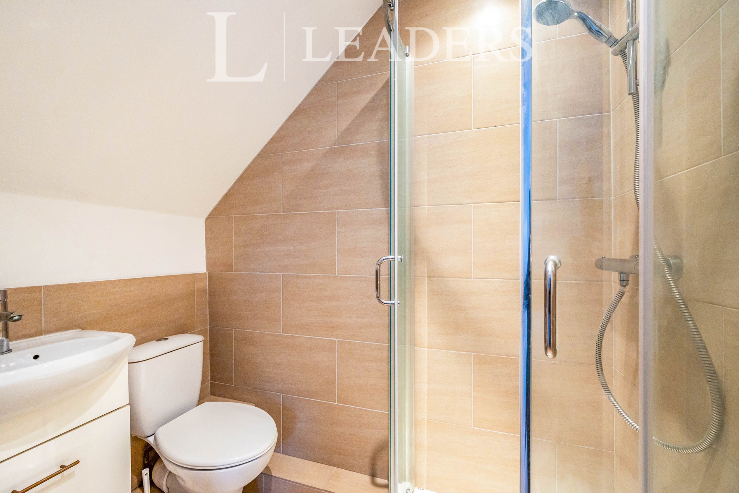 propertyP2153374