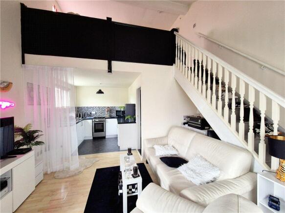 propertyP1772082