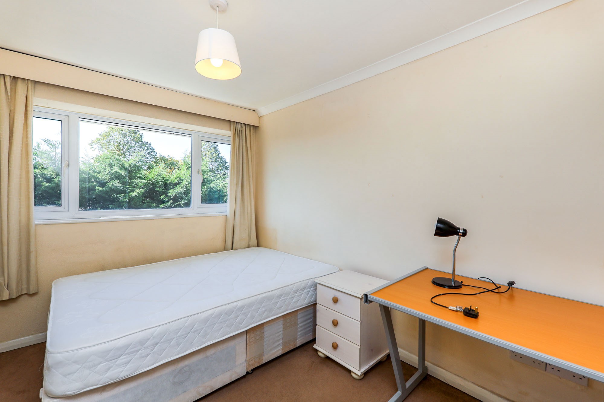 propertyP2741682