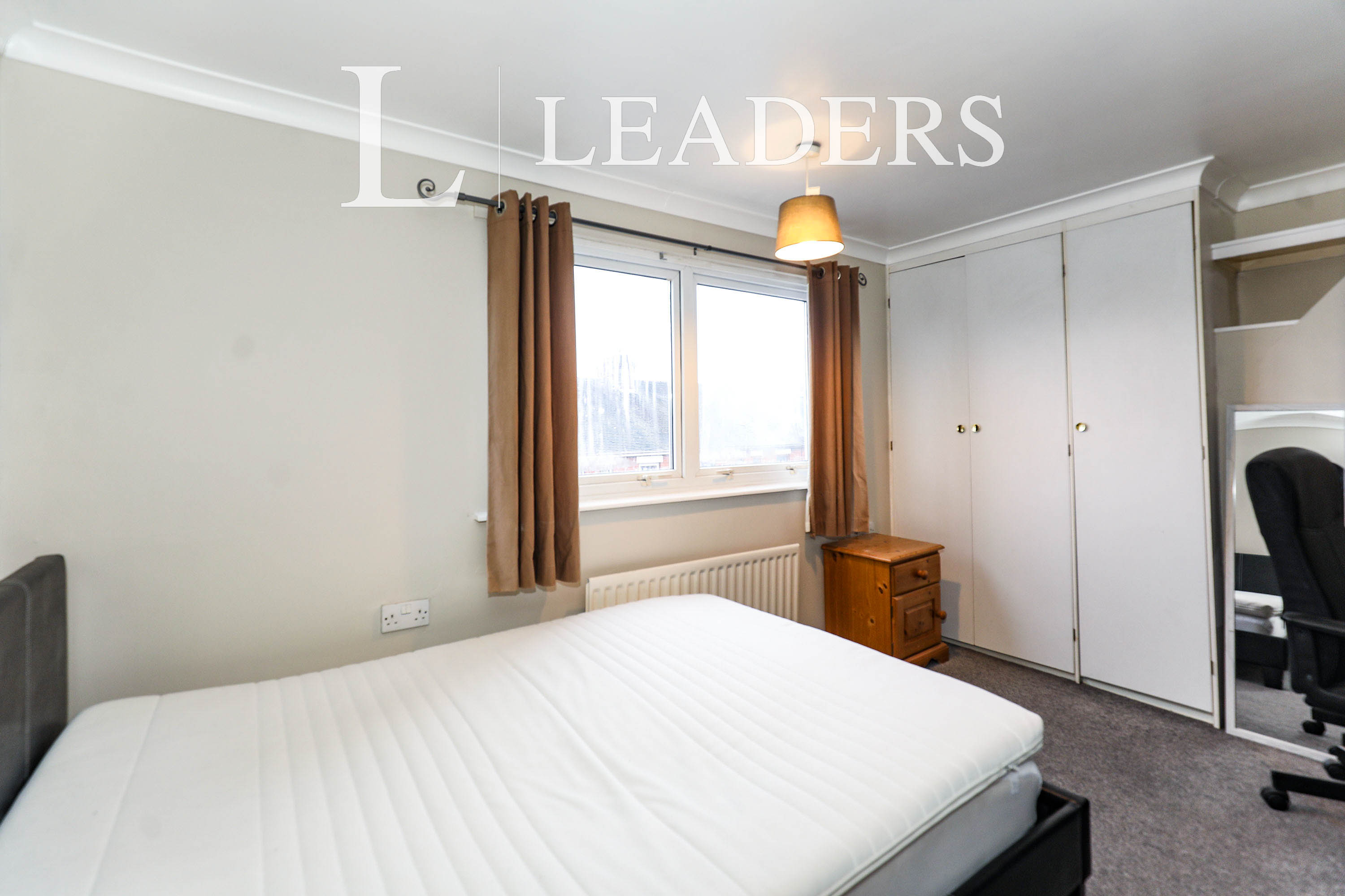 propertyP4542496