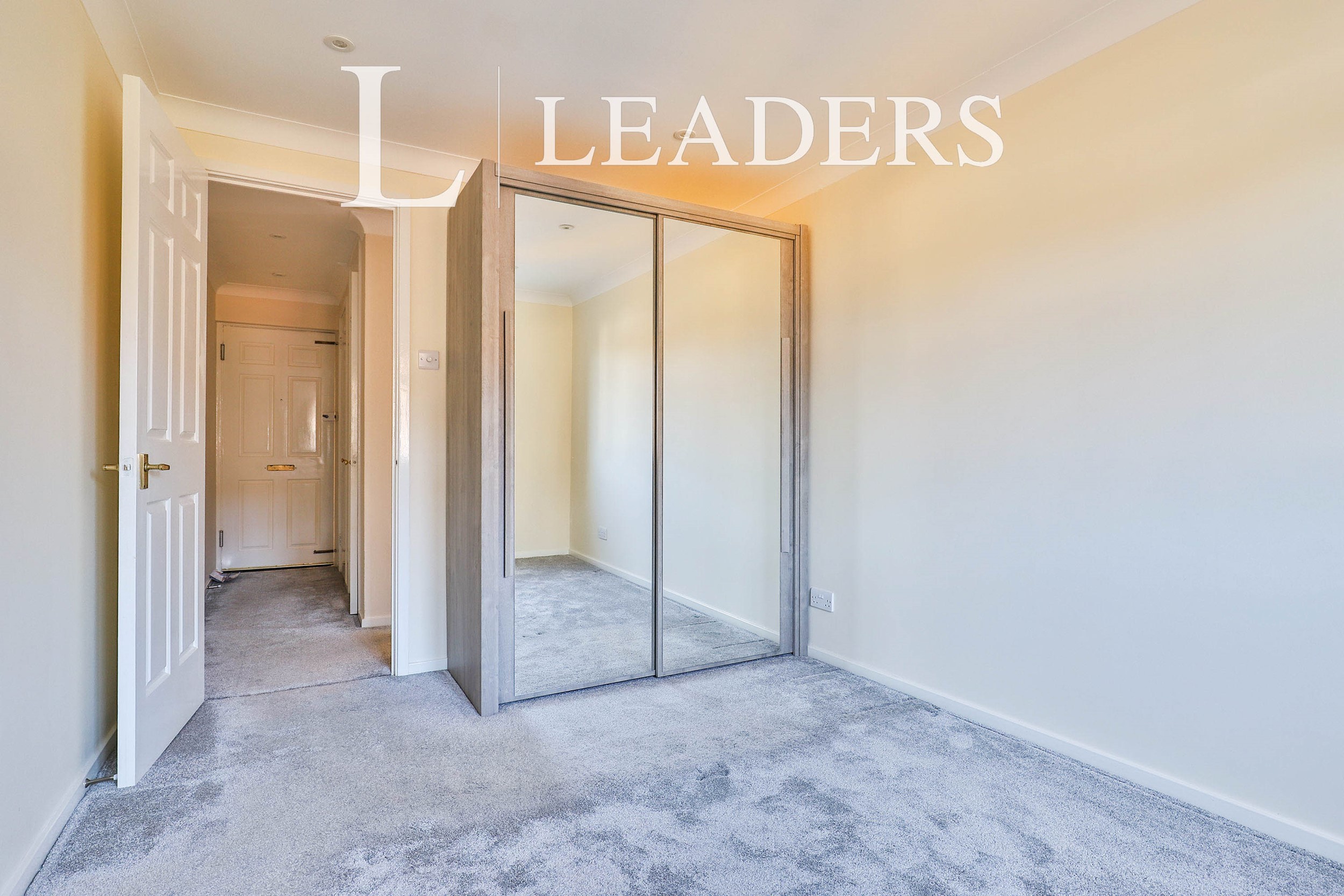 propertyP3811627