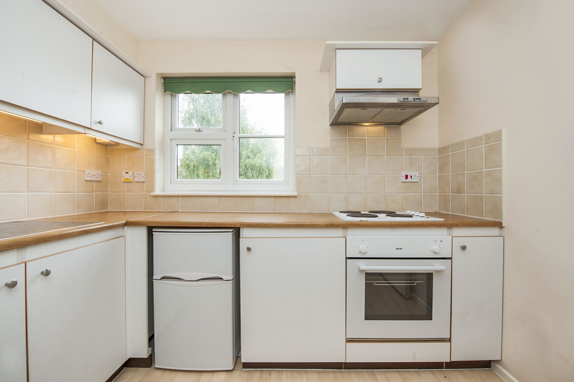 propertyP1471018