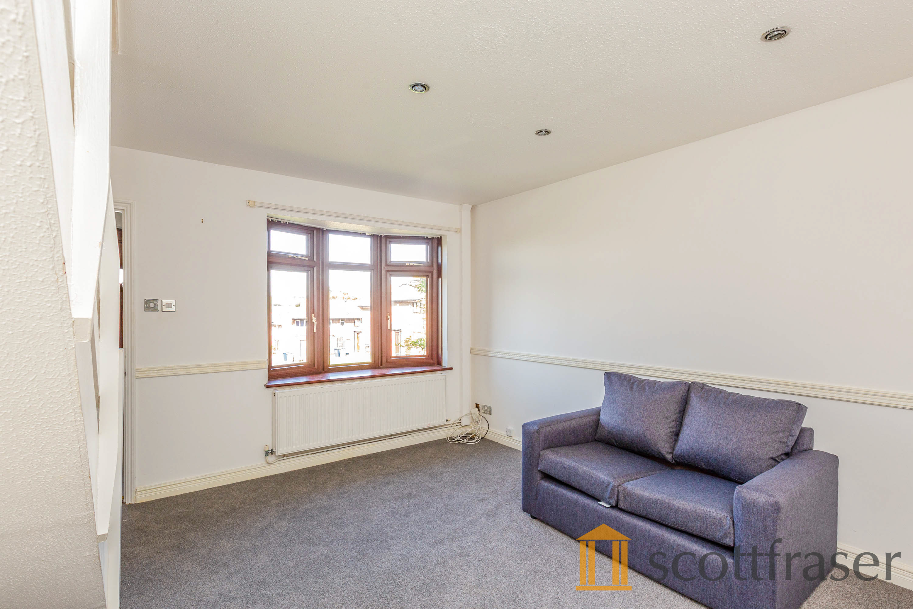 propertyP2080083