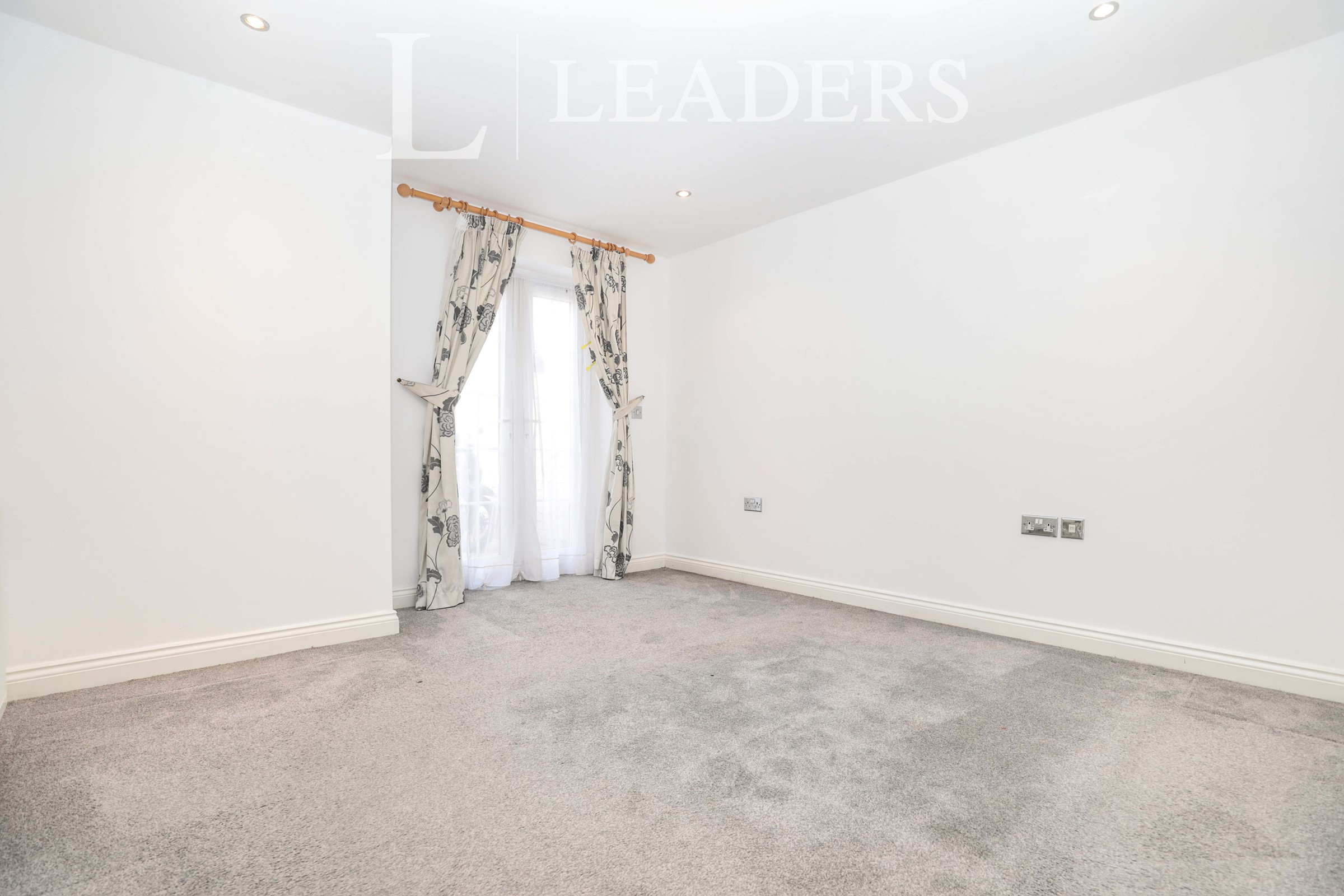 propertyP1694263
