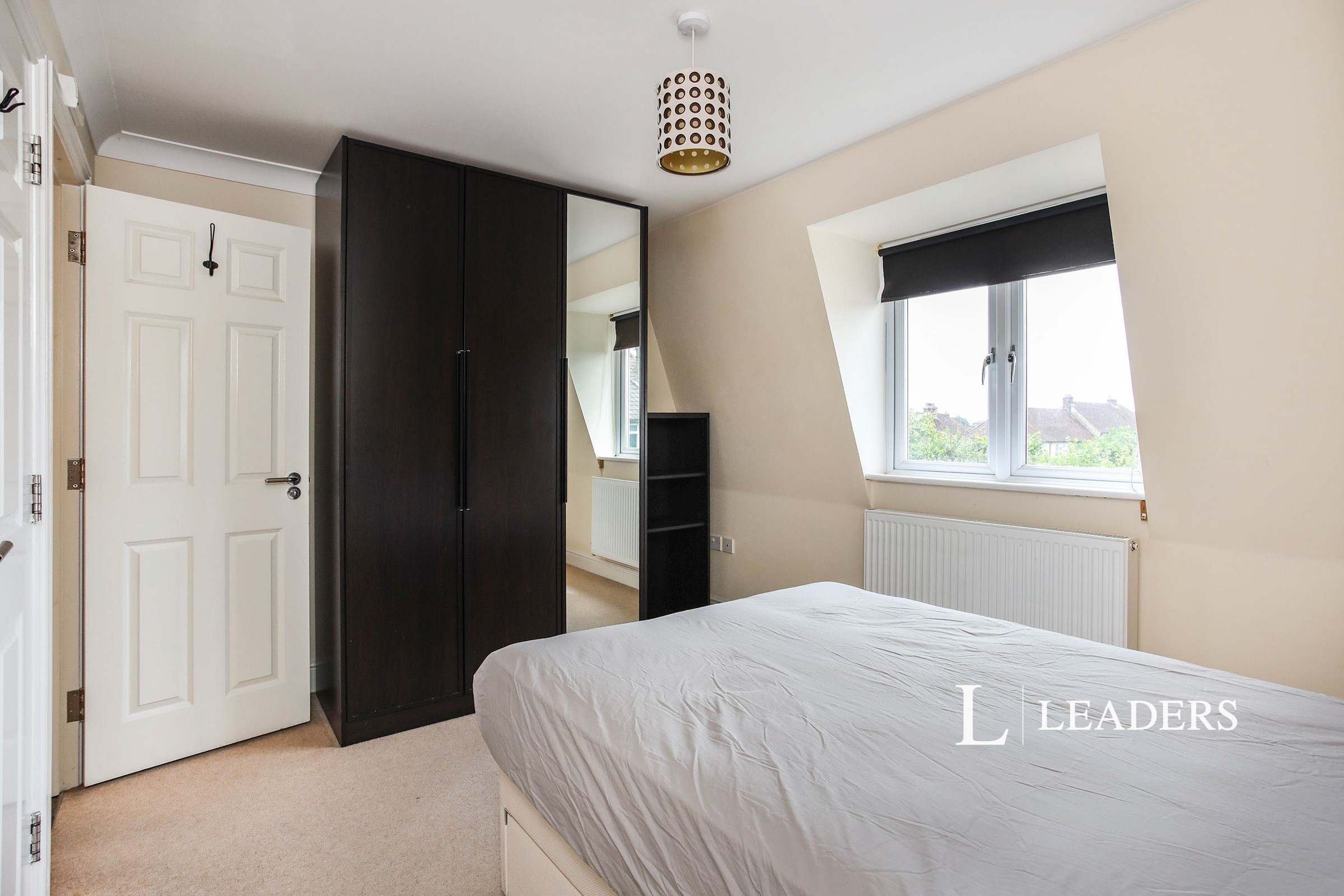 propertyP4672683