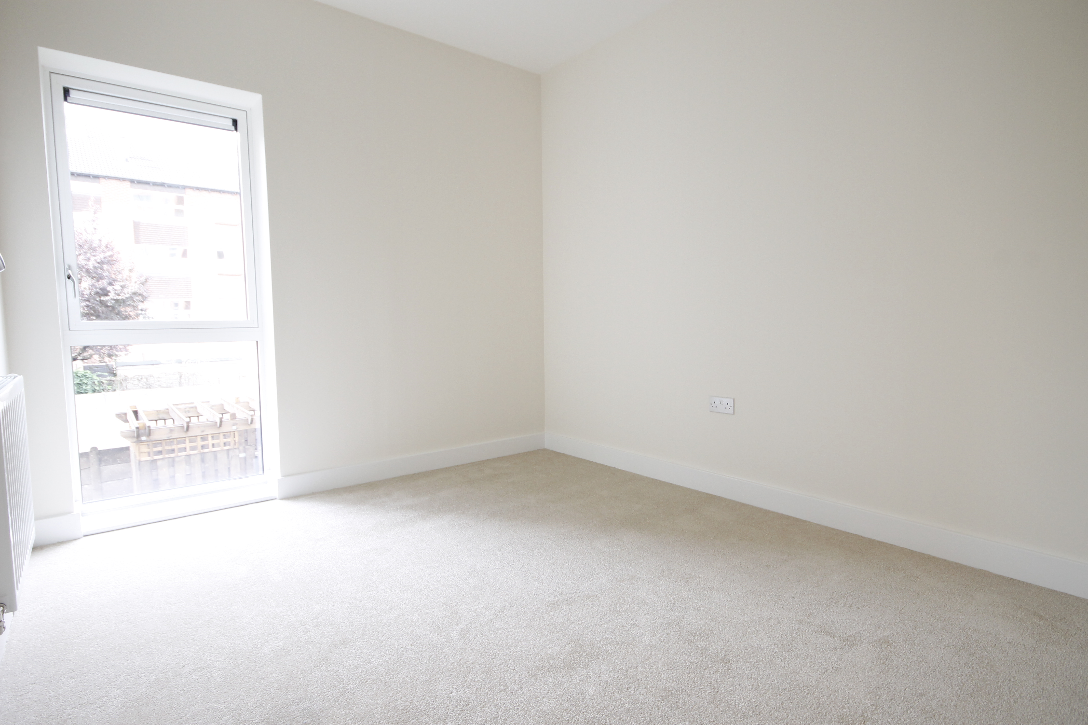 propertyP2889207