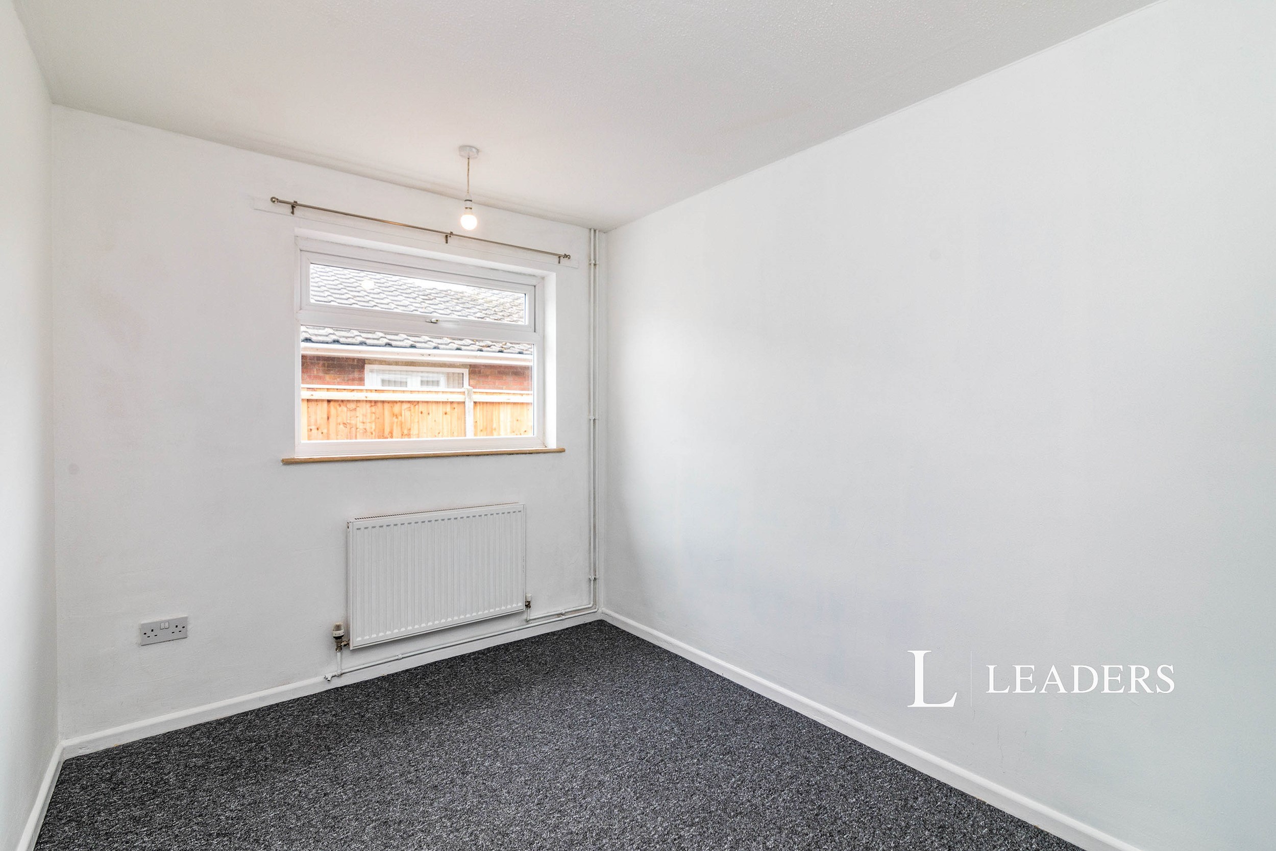 propertyP46672011