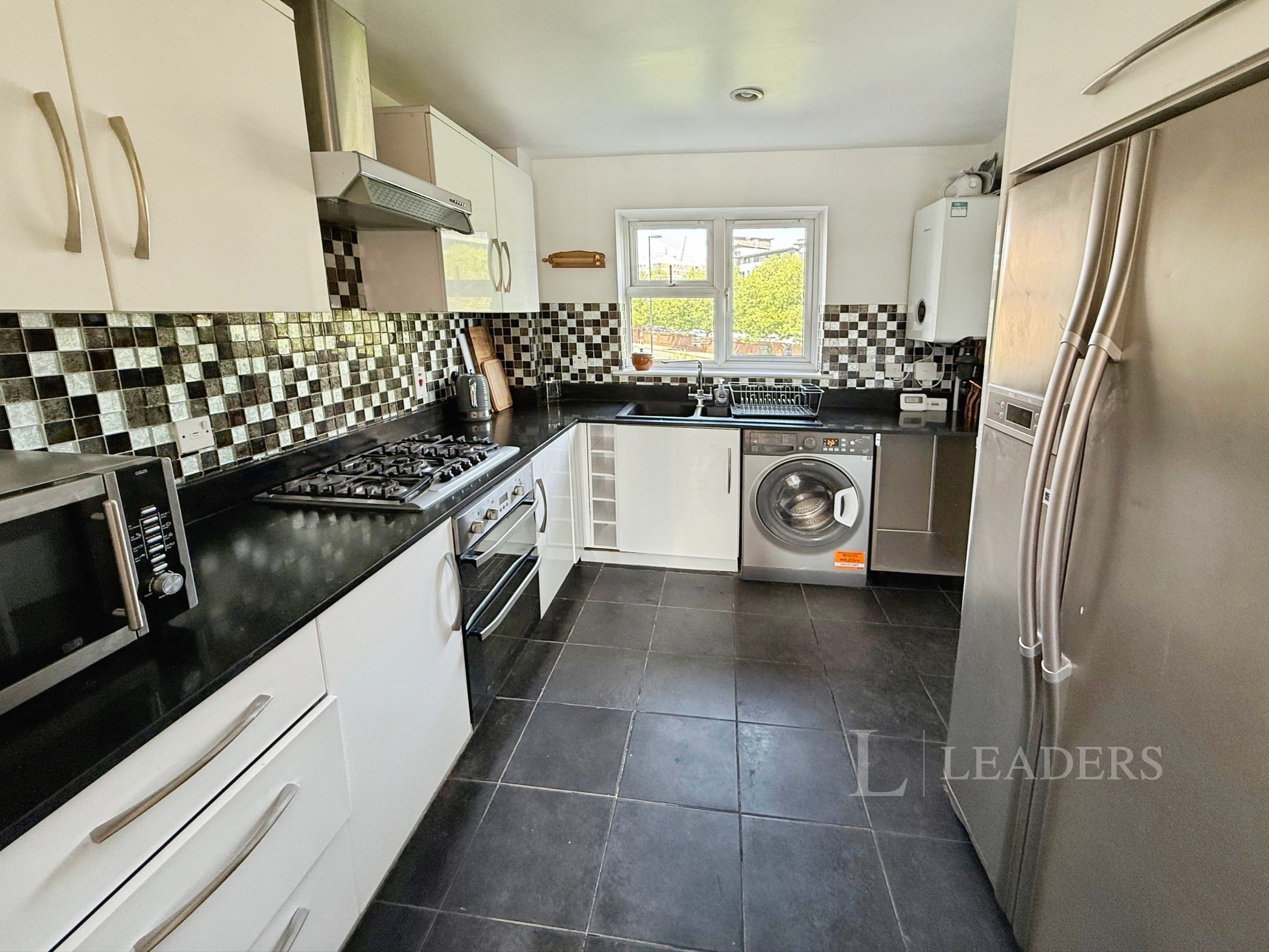 propertyP4690774