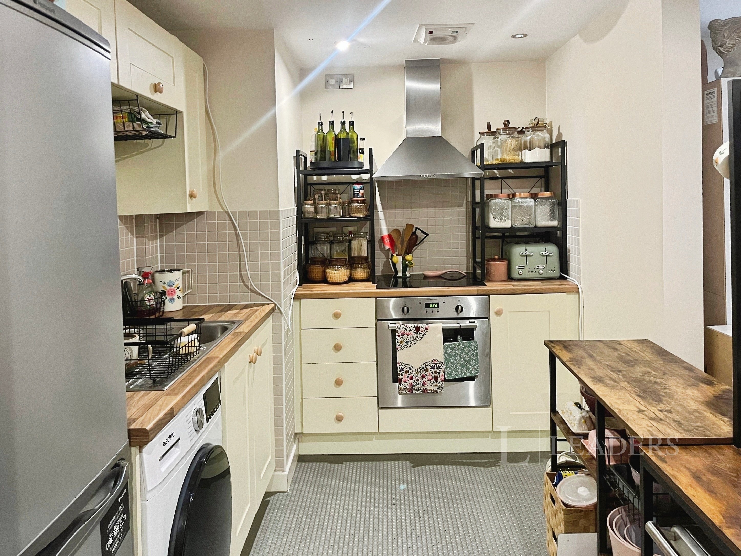 propertyP2368632