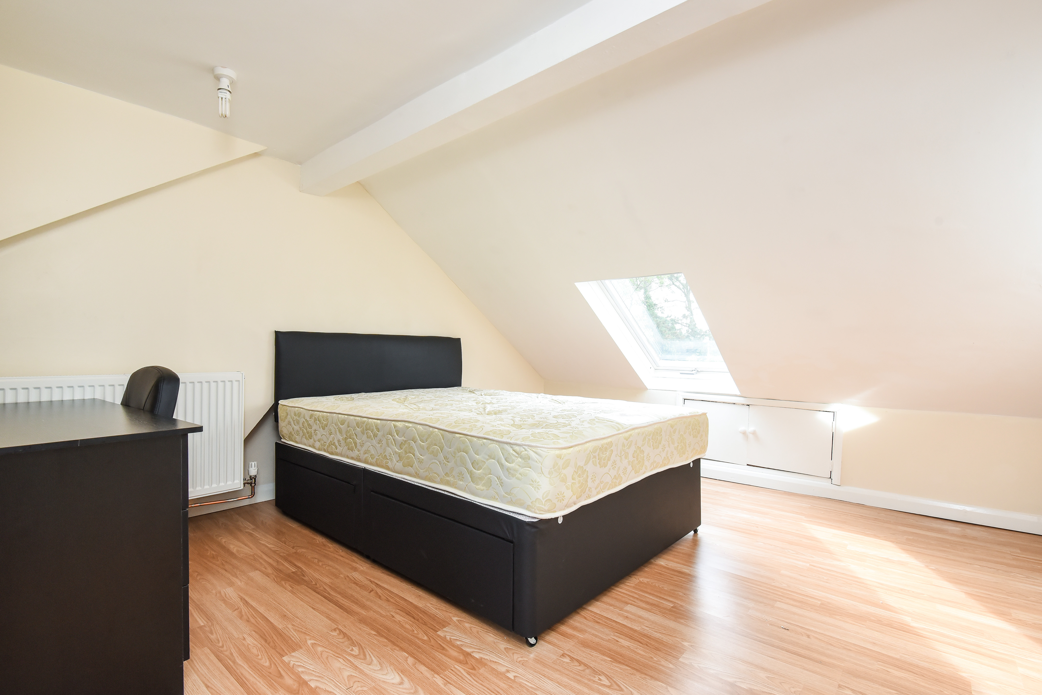 propertyP2068874