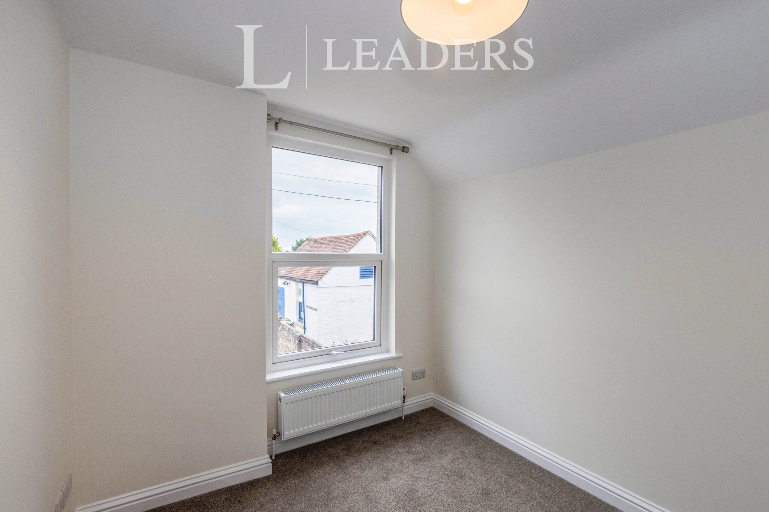 propertyP1898226