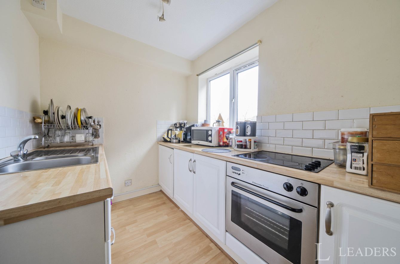 propertyP1094456